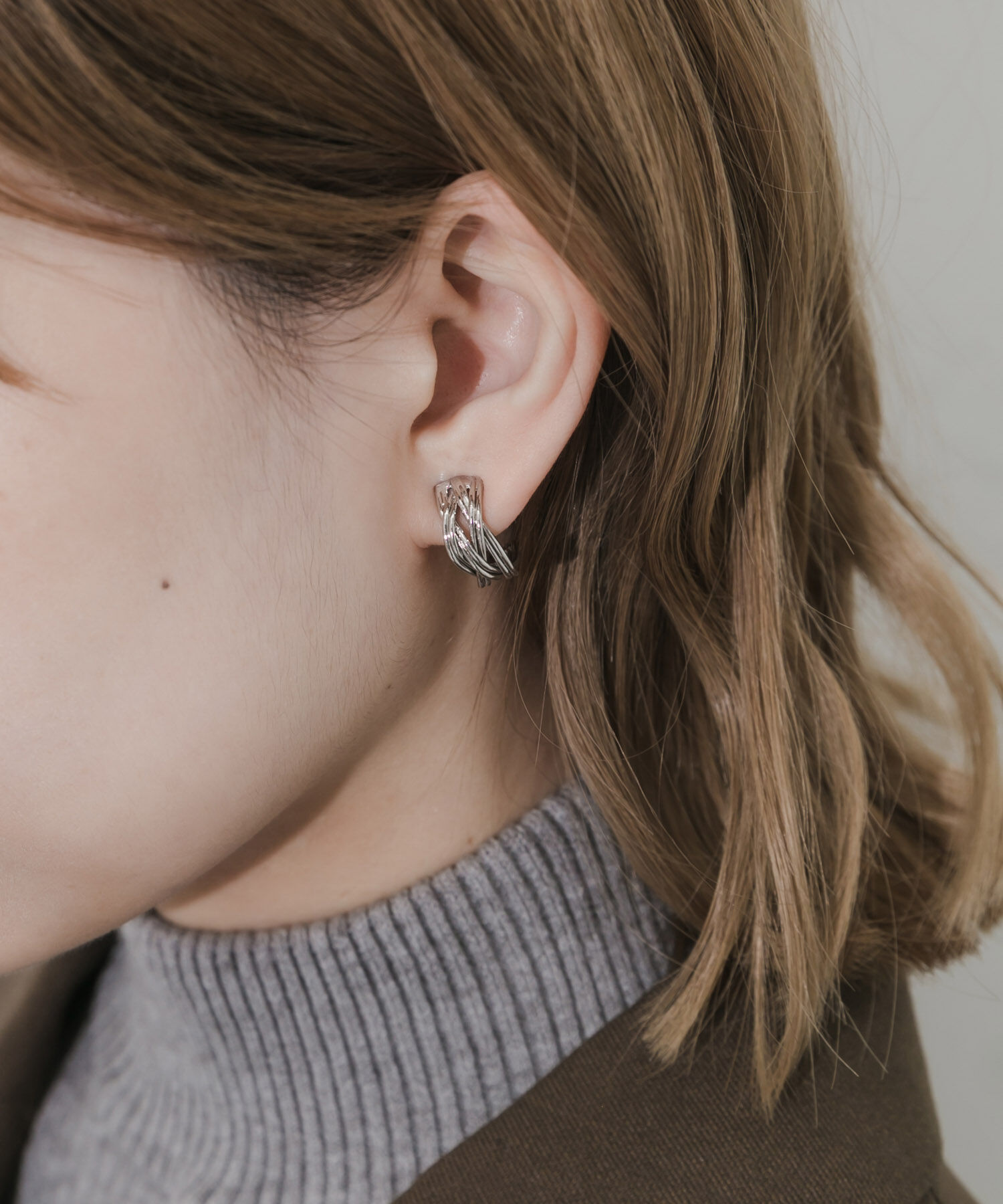 SMELLY「ブレイドフープイヤリング」|イヤリング|