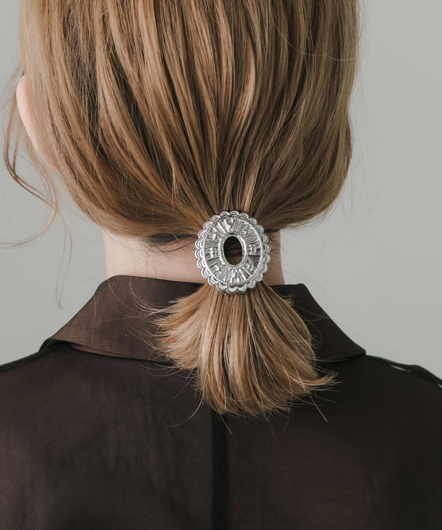 SMELLY「オーバルコンチョヘアカフ」|ヘアゴム・シュシュ|