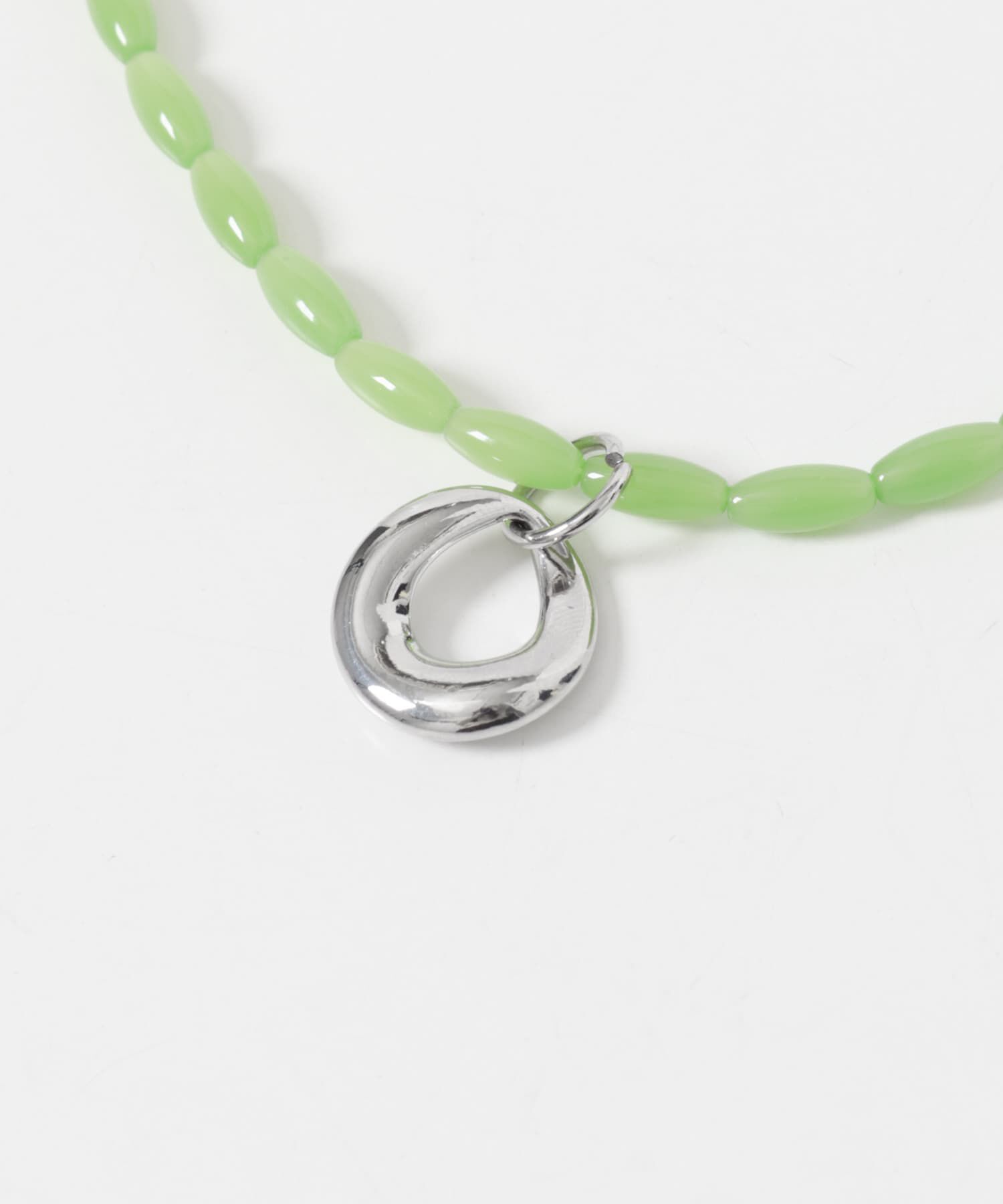 SMELLY「メタルトップカラービーズネックレス」|ネックレス|