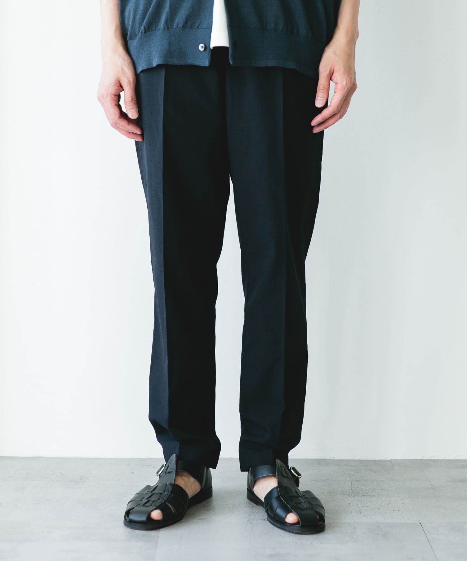 URBAN RESEARCH DOORS「『イージーケア/速乾/UVカット』クイックドライ テーパードトラウザー」|その他|