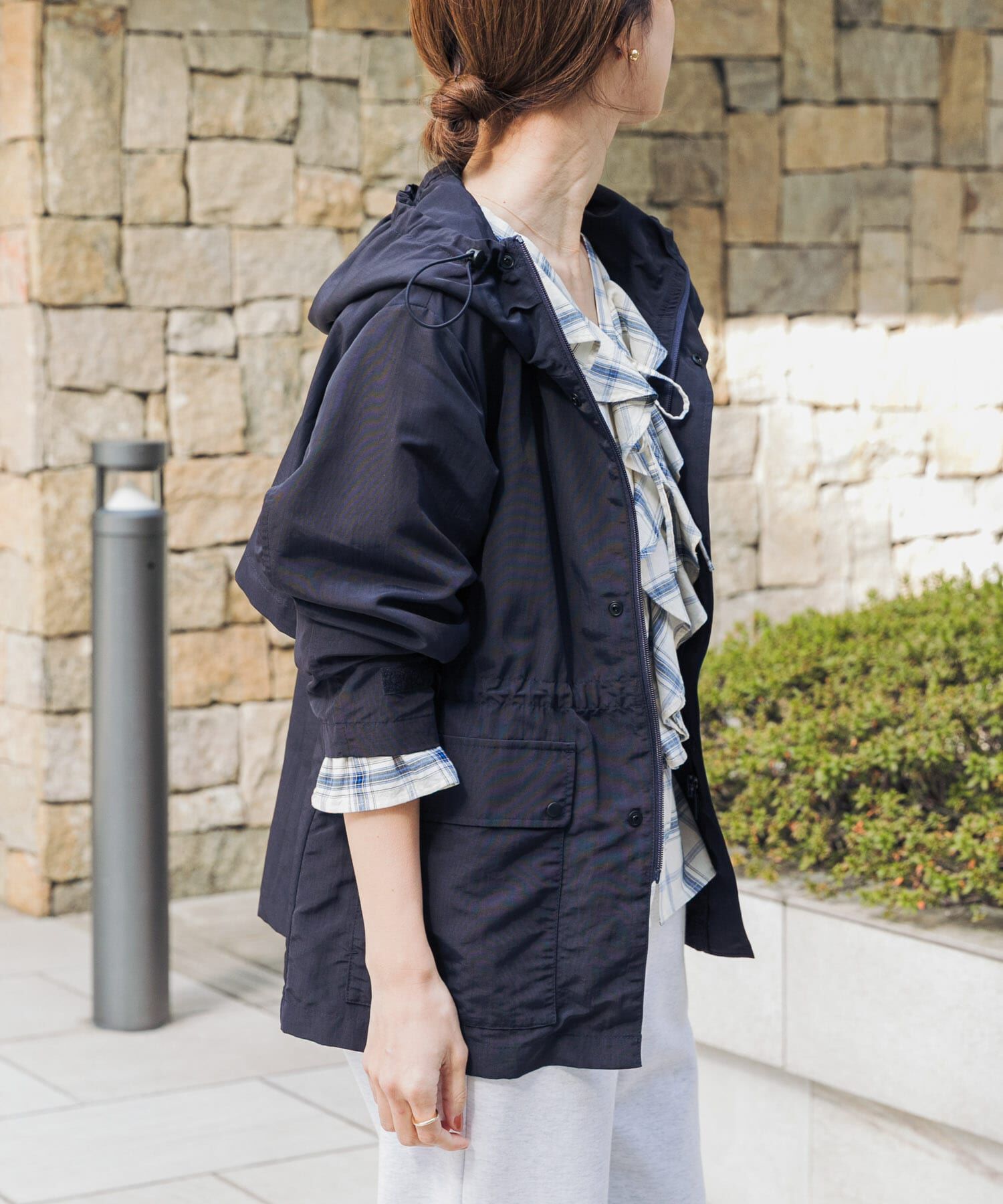 URBAN RESEARCH DOORS「『WEB/一部店舗限定カラー』ナイロンマウンテンパーカー」|アウトドア|