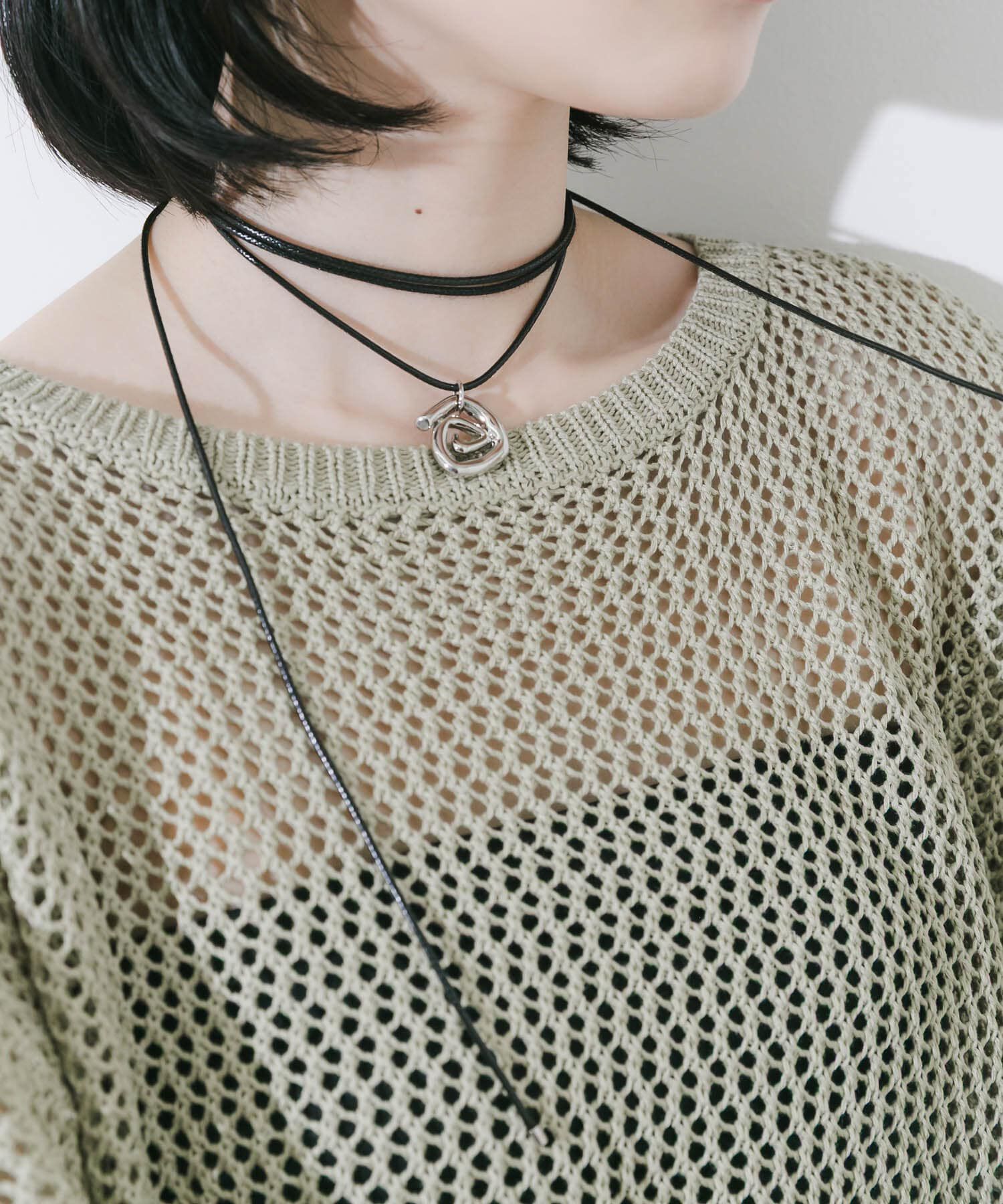 SMELLY「グルグルトップロングコードチョーカー」|ネックレス|