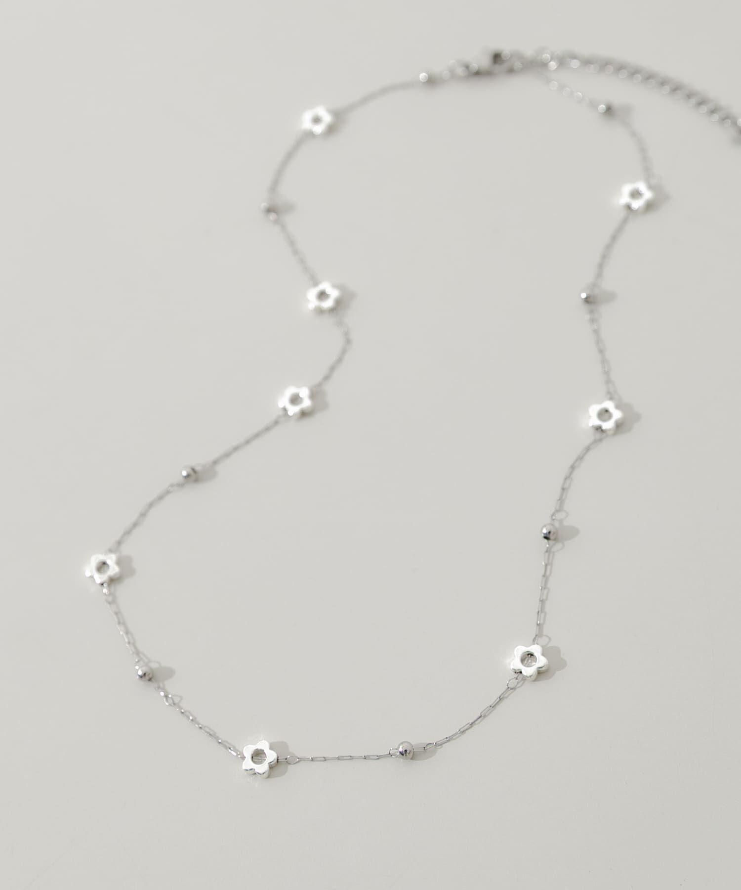 SMELLY「ステンレスフラワーモチーフネックレス」|ネックレス|シルバー