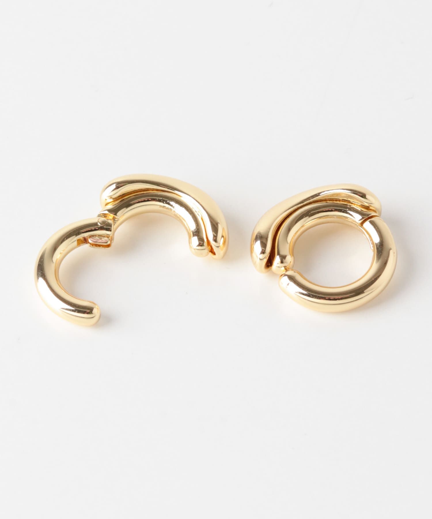 SMELLY「ニュアンスメタルワンタッチフープイヤリング」|イヤリング|