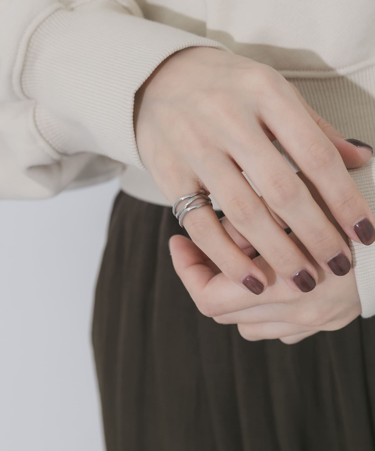 SMELLY「ステンレスウェーブラインピンキーリング」|リング|シルバー