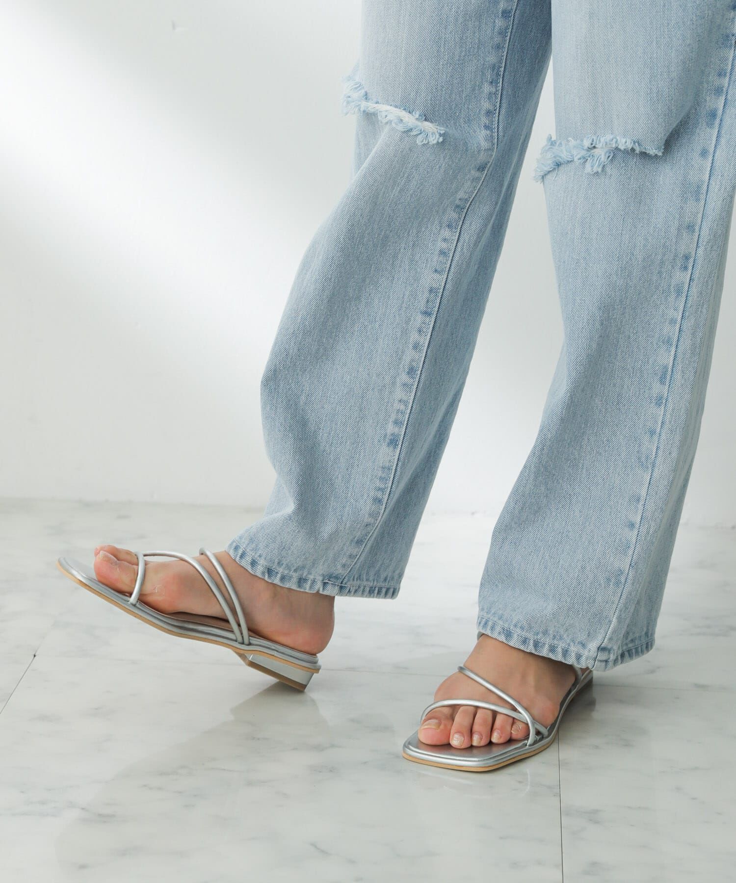 SENSE OF PLACE by URBAN RESEARCH「コードアシメサンダル」|サンダル|シルバー