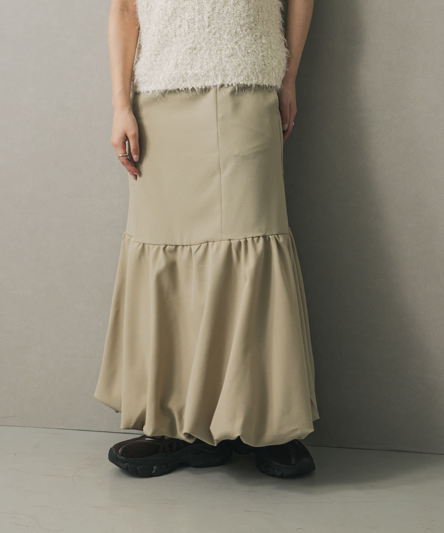 SENSE OF PLACE by URBAN RESEARCH「バルーンヘムジャンスカ」|ワンピース|