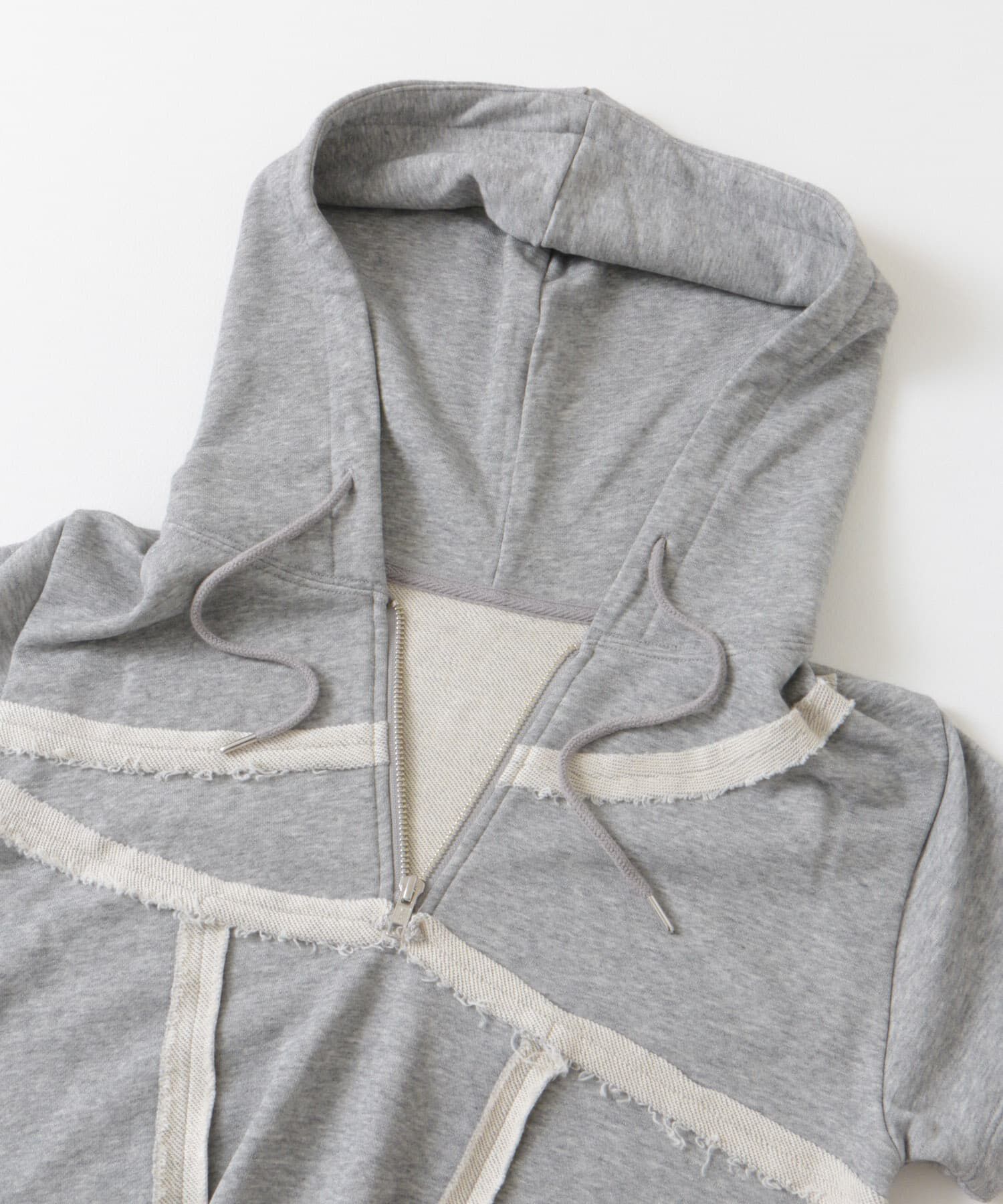 SENSE OF PLACE by URBAN RESEARCH「フーディージップワンピース」|ワンピース|