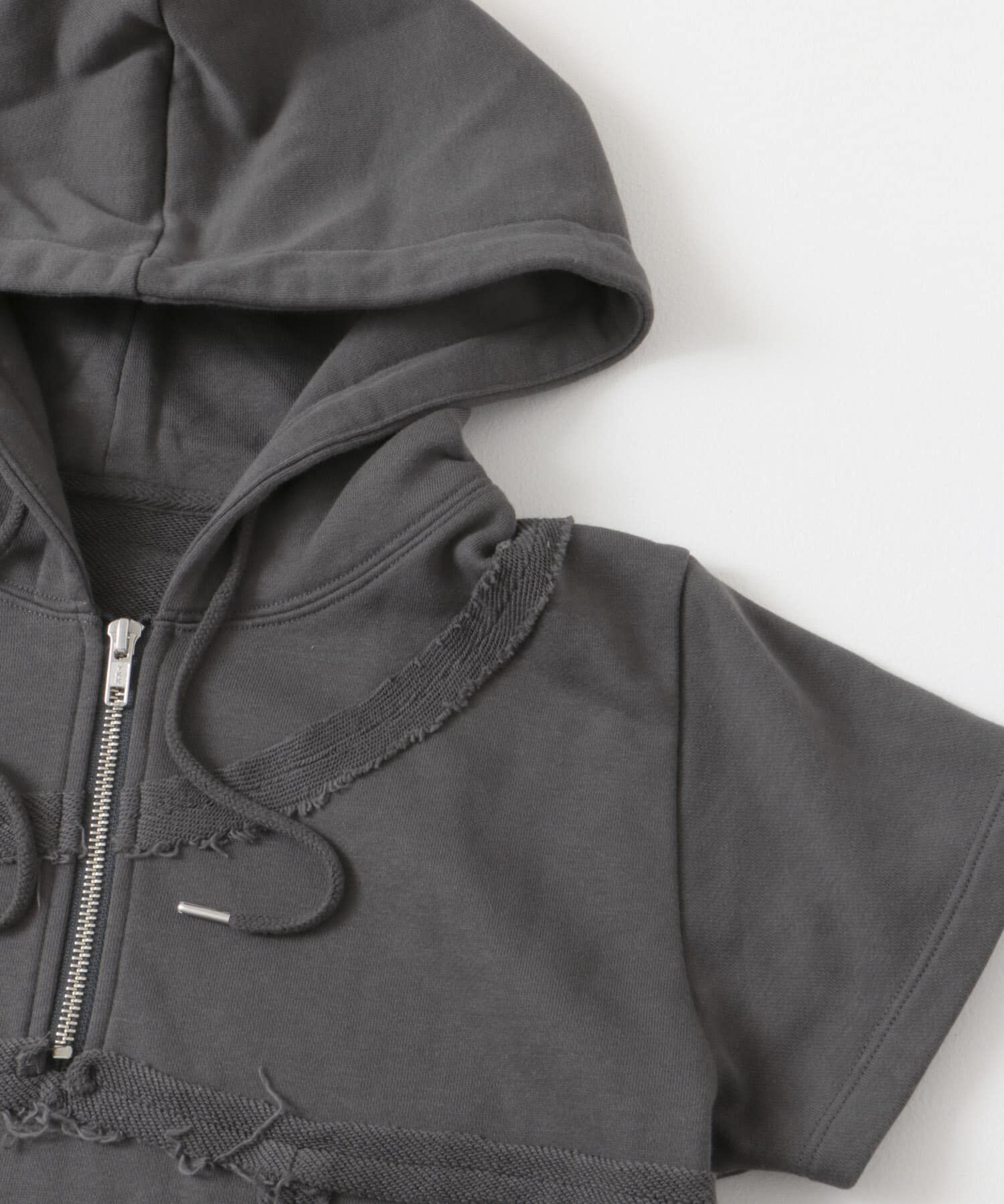 SENSE OF PLACE by URBAN RESEARCH「フーディージップワンピース」|ワンピース|