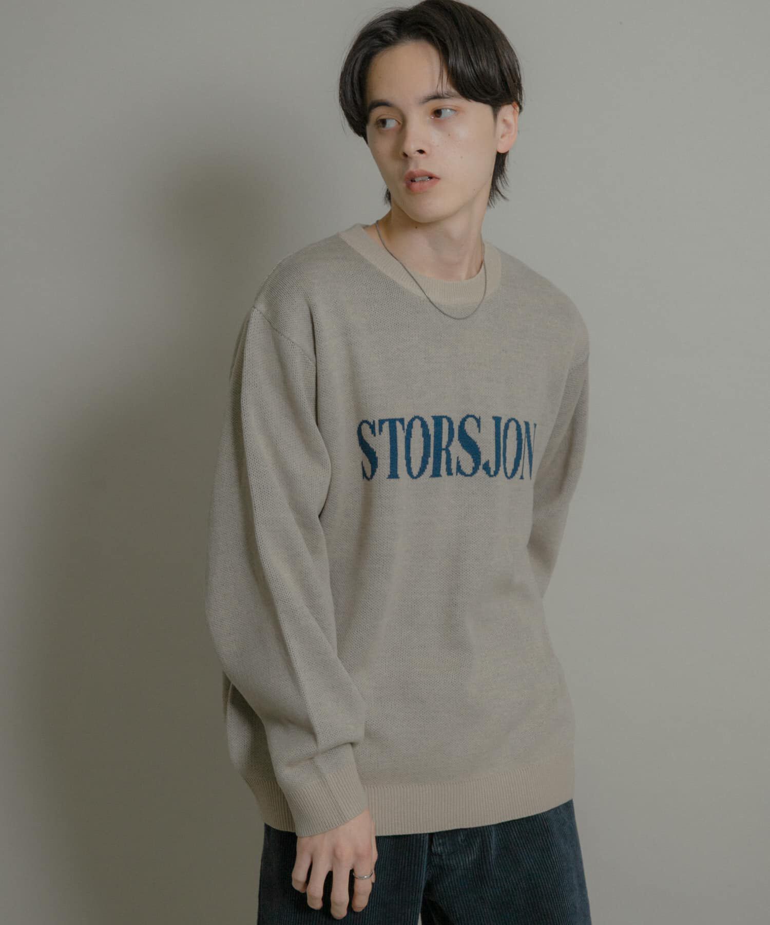 SENSE OF PLACE by URBAN RESEARCH「ロゴグラフィッククルーネックニット」|ニット・セーター|ライトベージュ