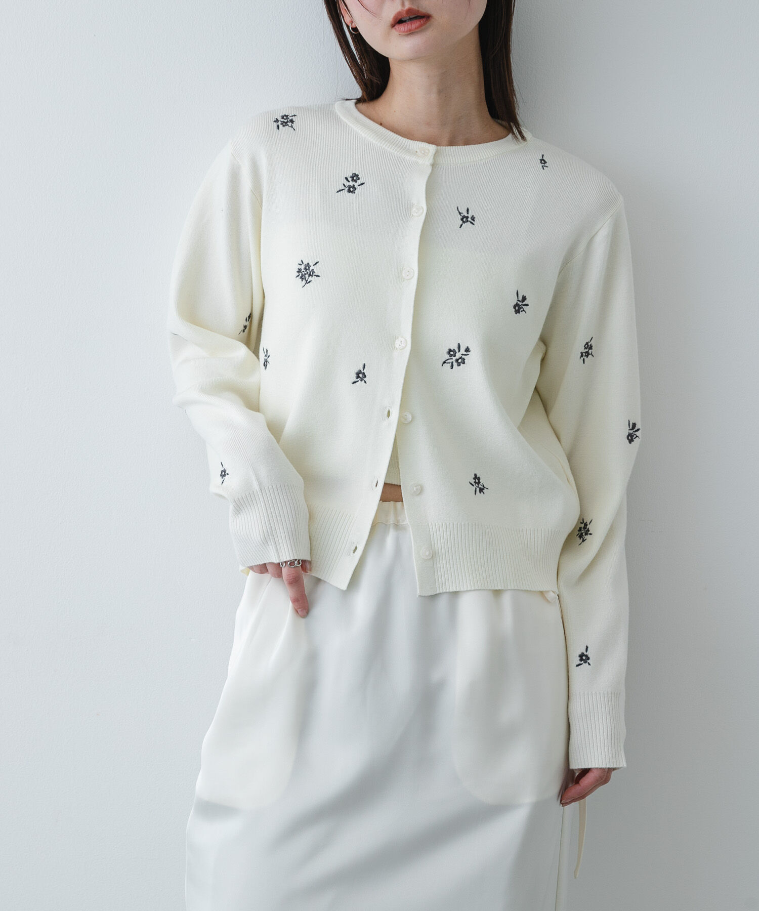 SENSE OF PLACE by URBAN RESEARCH「『洗濯可』コバナシシュウカーディガン」|カーディガン|アイボリー