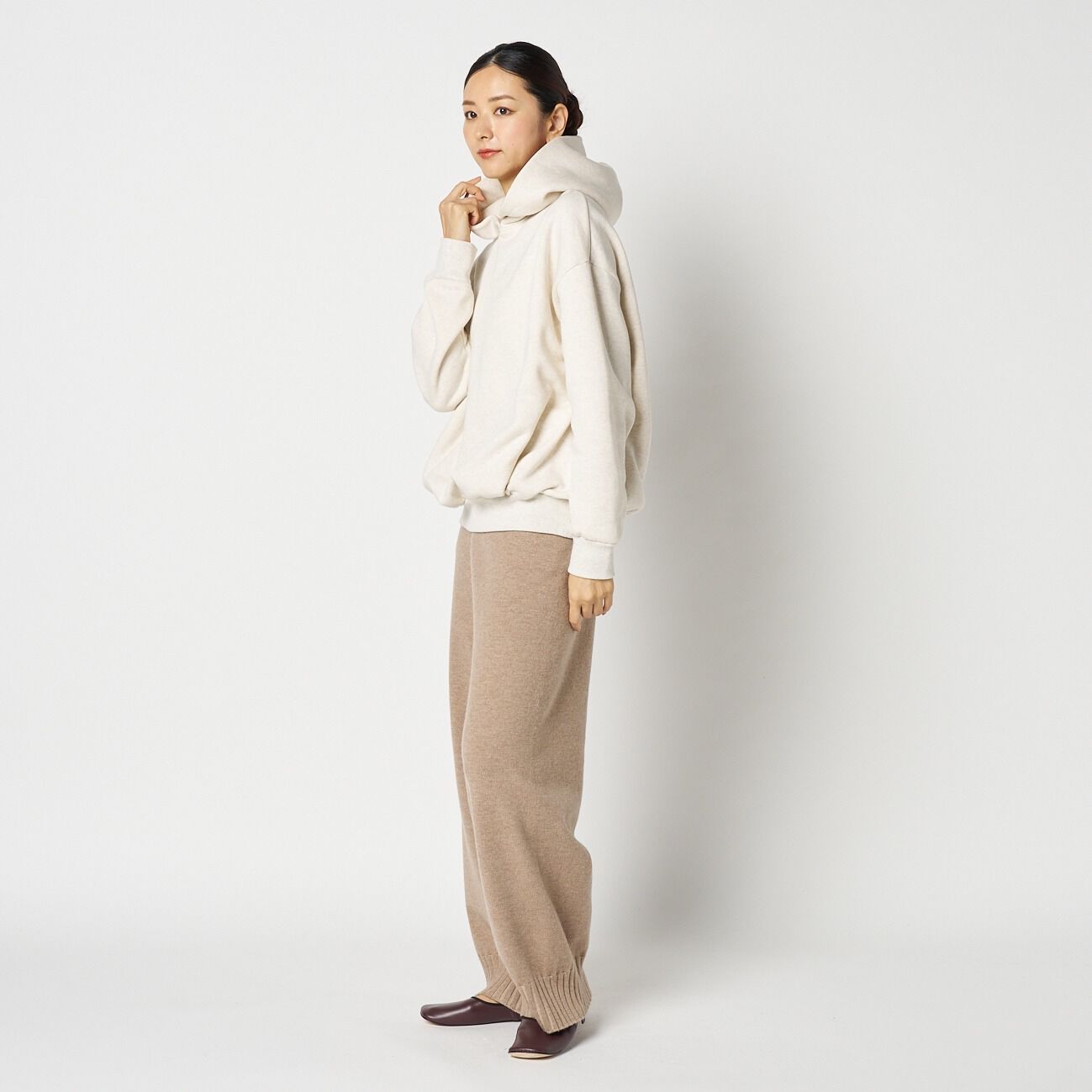 HELIOPOLE「HELIOPOLE GATHERED WAIST SWEAT HOODIE」|パーカー|