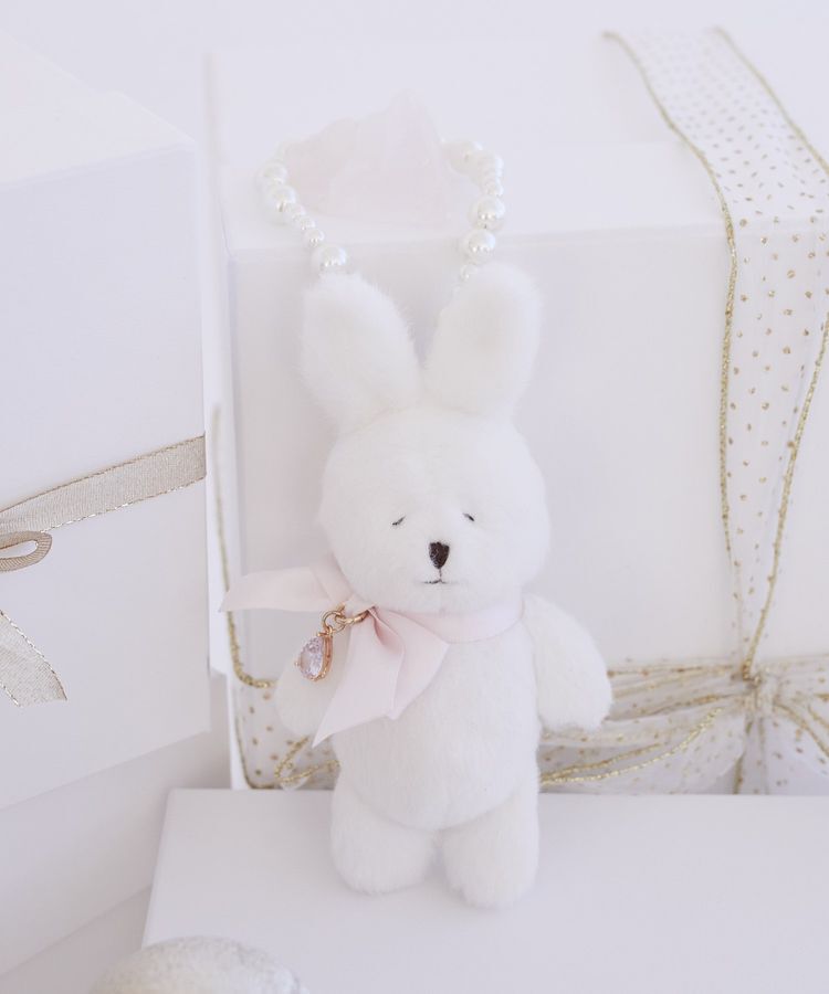 Maison de FLEUR「ビジューリボンラビットチャーム」|その他|ホワイト