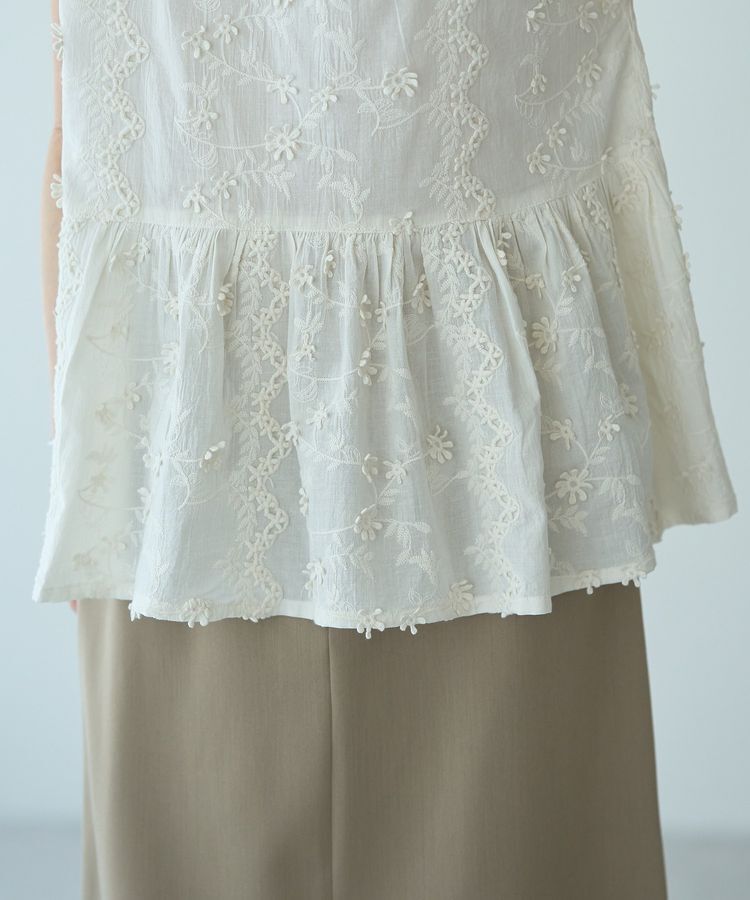 YECCA VECCA「3Dフラワーエンブロイダリーブラウス」|シャツ・ブラウス|