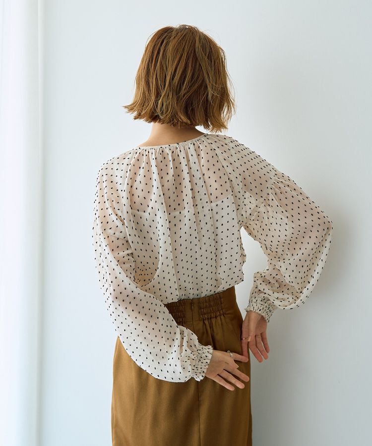 YECCA VECCA「シアードットジャガードブラウス」|シャツ・ブラウス|