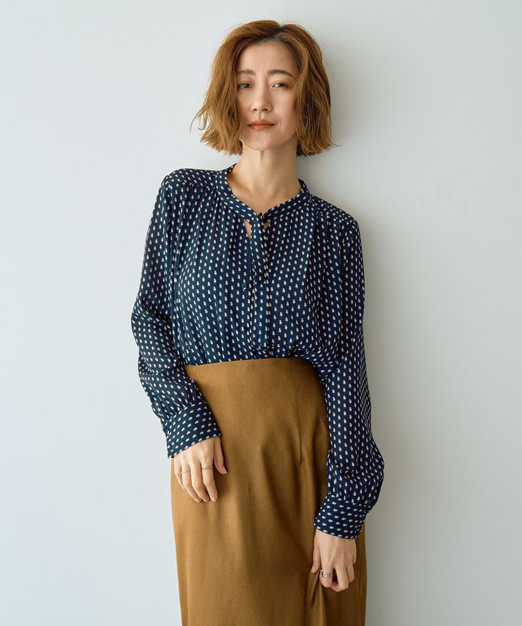 YECCA VECCA「ジオメ柄ボウタイブラウス」|シャツ・ブラウス|Navy