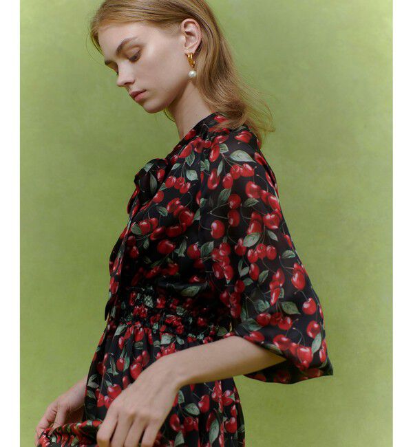 LOULOU WILLOUGHBY「【LOULOU WILLOUGHBY】LISAチェリープリント リボンワンピース」|ワンピース|