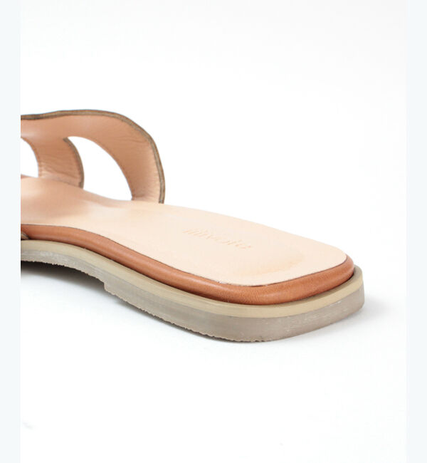 titivate「フラットスクエアサンダル」|サンダル|