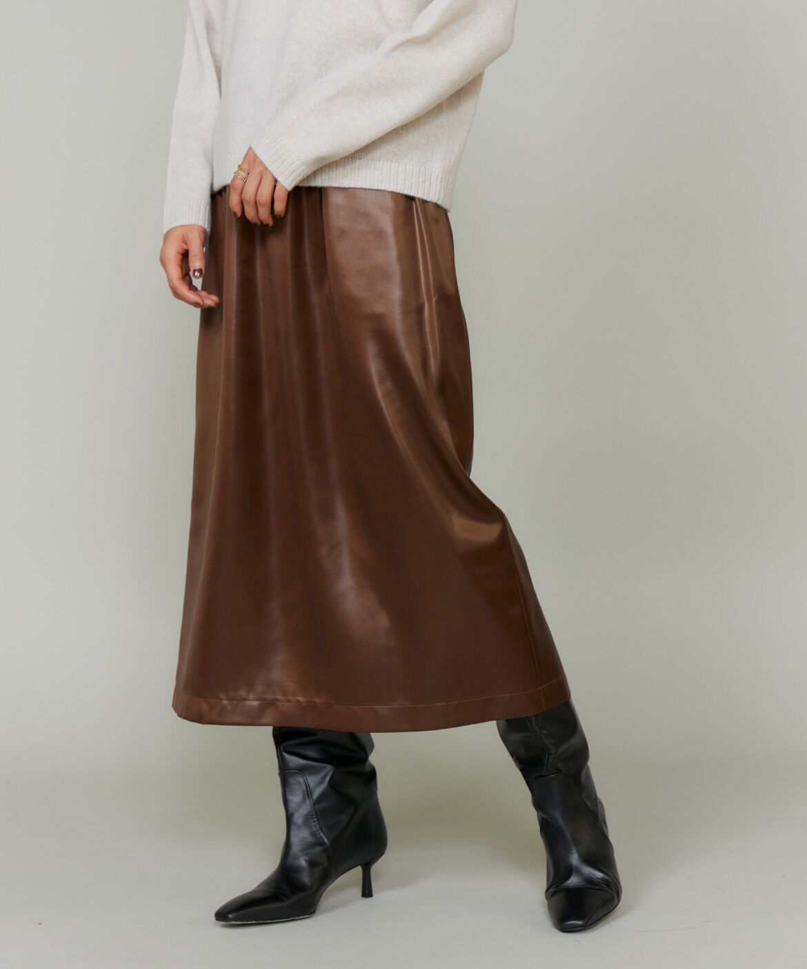 Le Souk「レザーライクギャザーストレートスカート 」|台形|