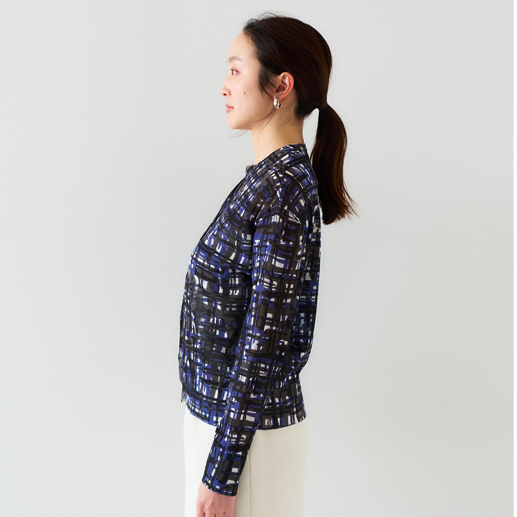 UNTITLED「【セットアップ可能/アンサンブル可能/シアー】チェックプリント カーディガンニット」|カーディガン|