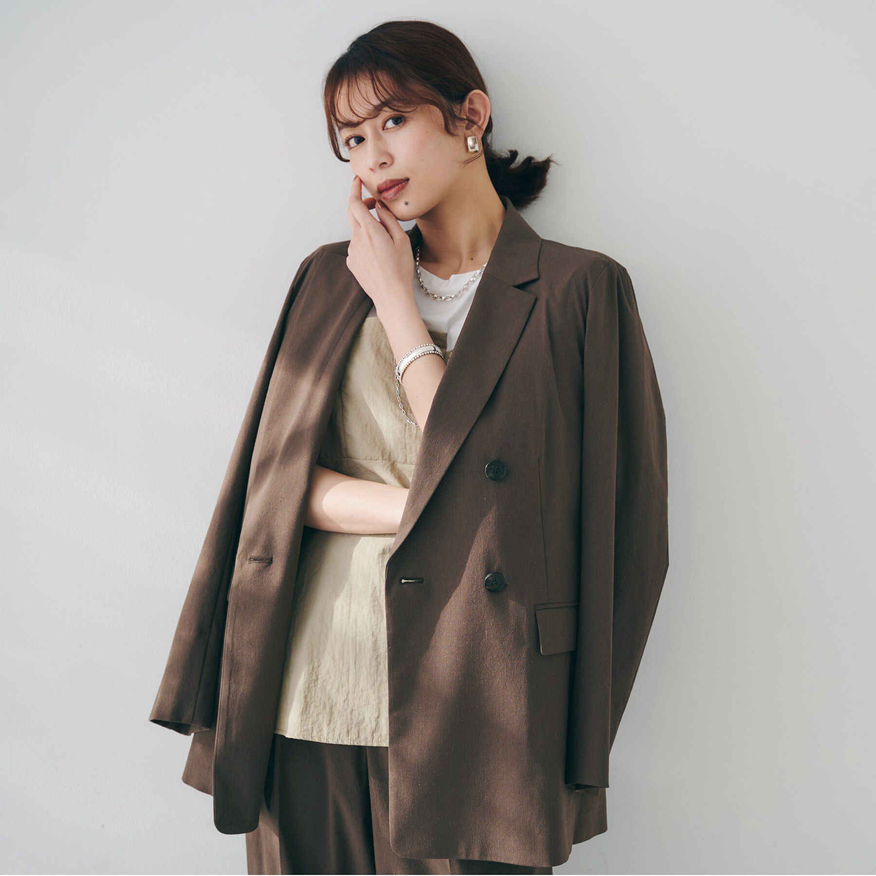 UNTITLED「【セットアップ可能／オンオフ】ラミー混 ダブルブレストジャケット」|テーラードジャケット|ブラウン(044)