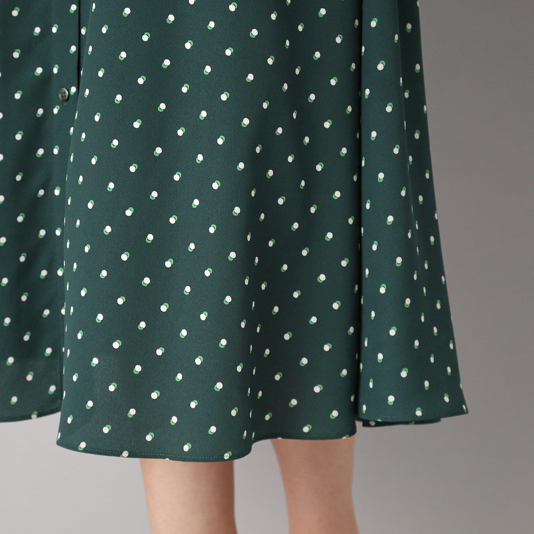 DRESSTERIOR「【ポケットあり/後ろウエストゴム】ドットプリントフレンチスリーブワンピ」|ワンピース|