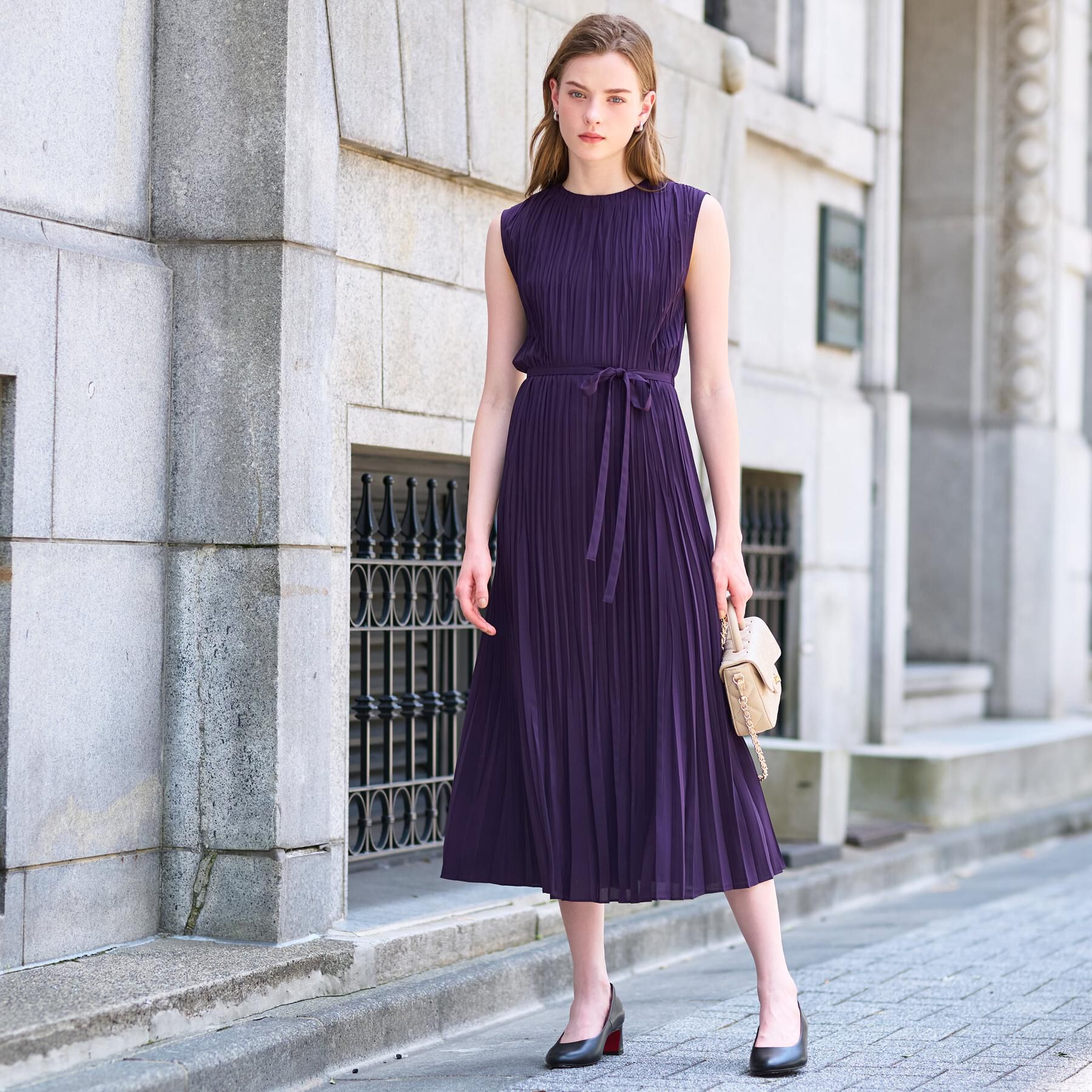 DRESSTERIOR「【洗える/オンオフ】プリーツノースリーブワンピース」|ワンピース|