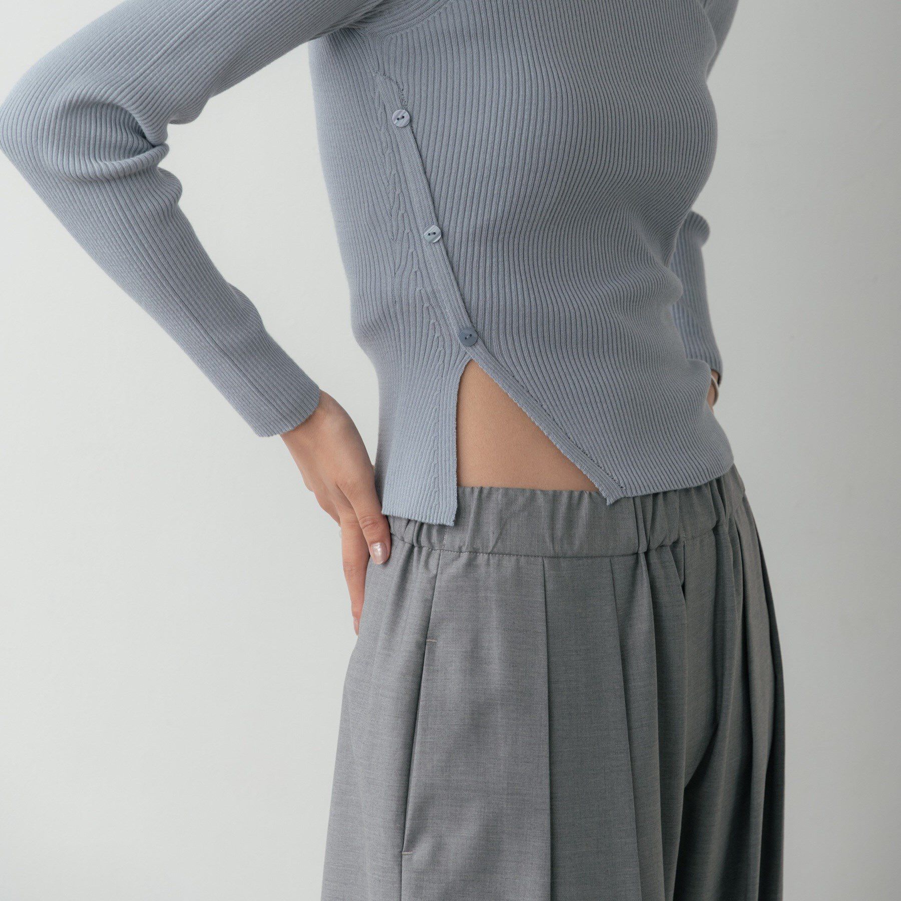 GALLEST「オフショルスリットリブニット」|ニット・セーター|