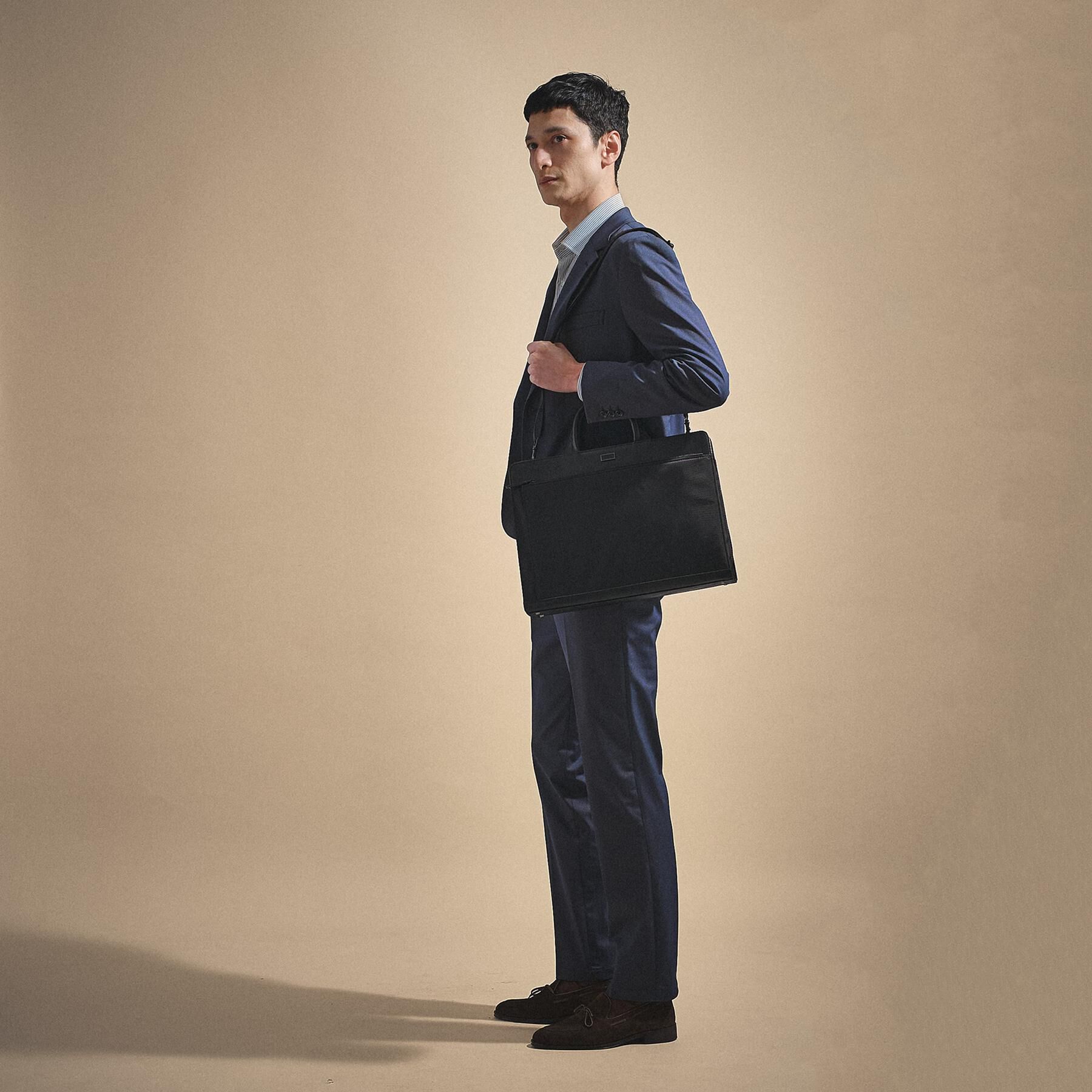 TAKEO KIKUCHI「ベーシックビジネスブリーフ」|ビジネスバッグ|