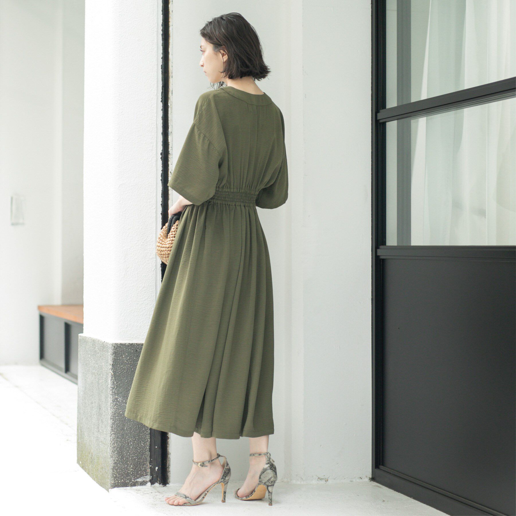 OPAQUE.CLIP「シャーリングフィット＆フレアワンピース【洗濯機洗い可】」|ワンピース|