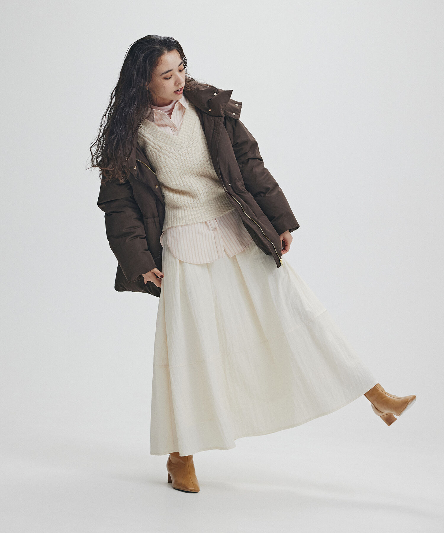  「フーデットミドルダウン」|ブルゾン・スタジャン|