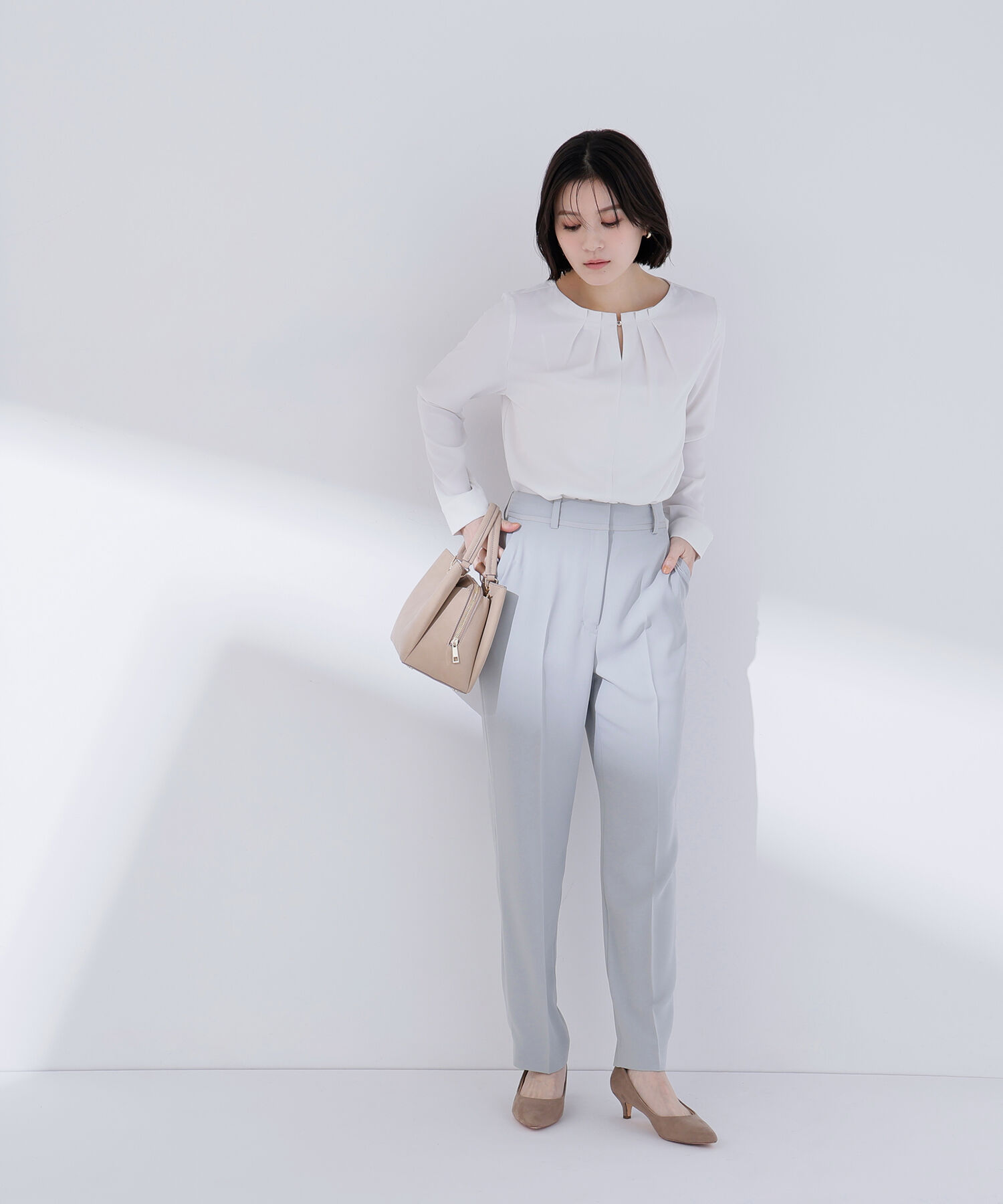  「ネックタックブラウス」|シャツ・ブラウス|