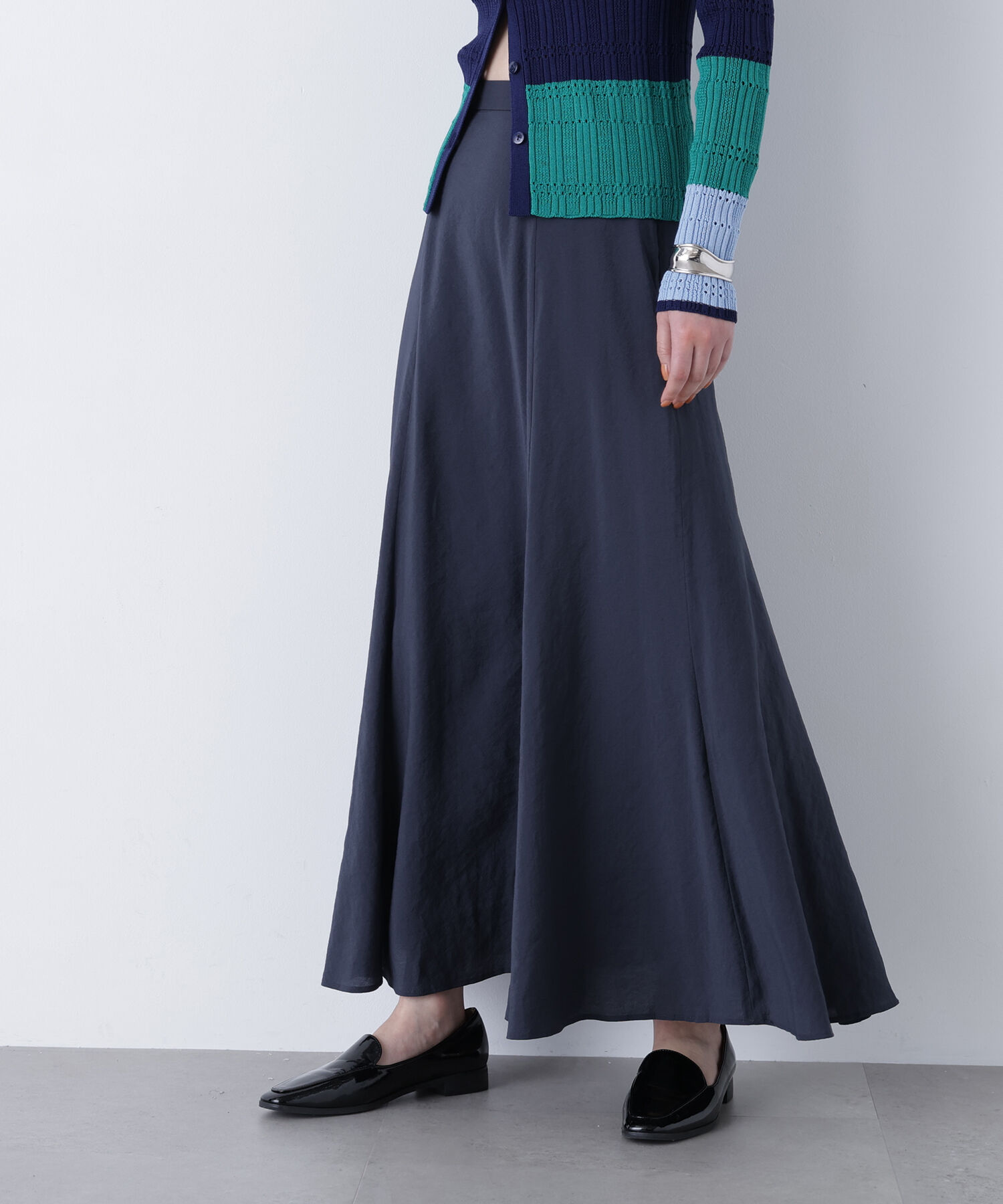  「〈N.〉リネンライクナロースカート」|スカート|ネイビーチャ 1