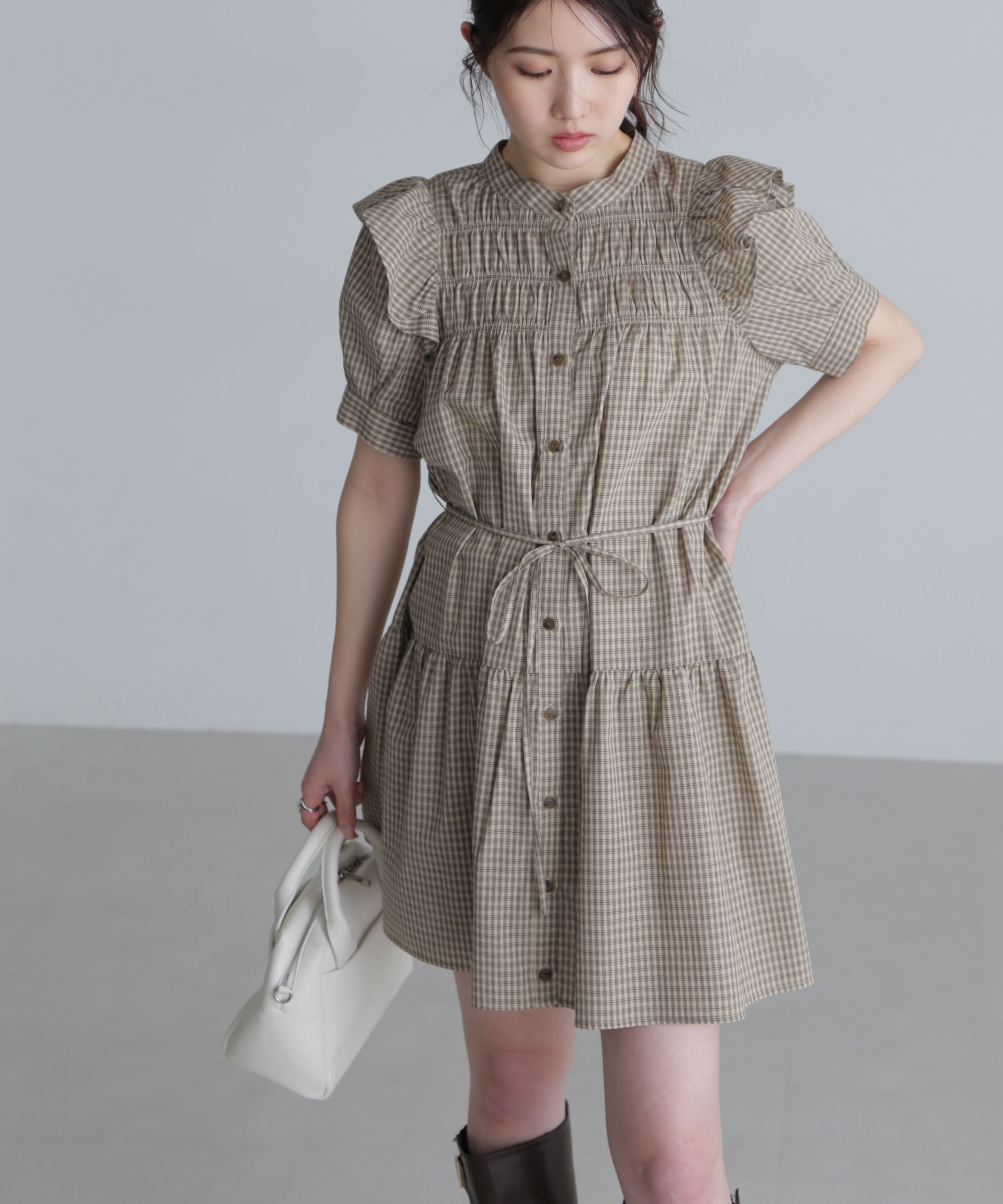  「ミニチェック肩フリルティアードミニワンピース」|ワンピース|