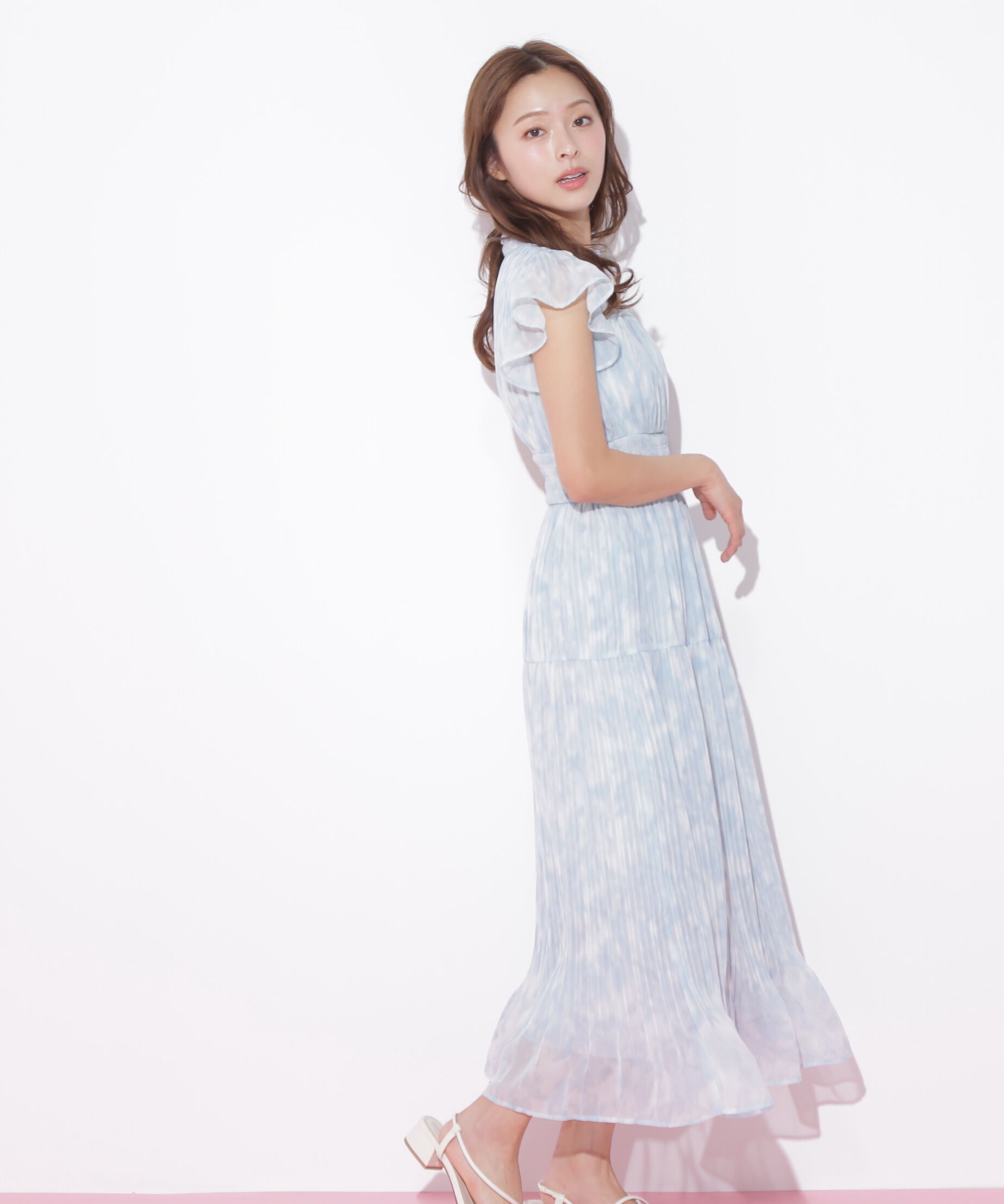  「スリットネックプリーツワンピース」|ワンピース|