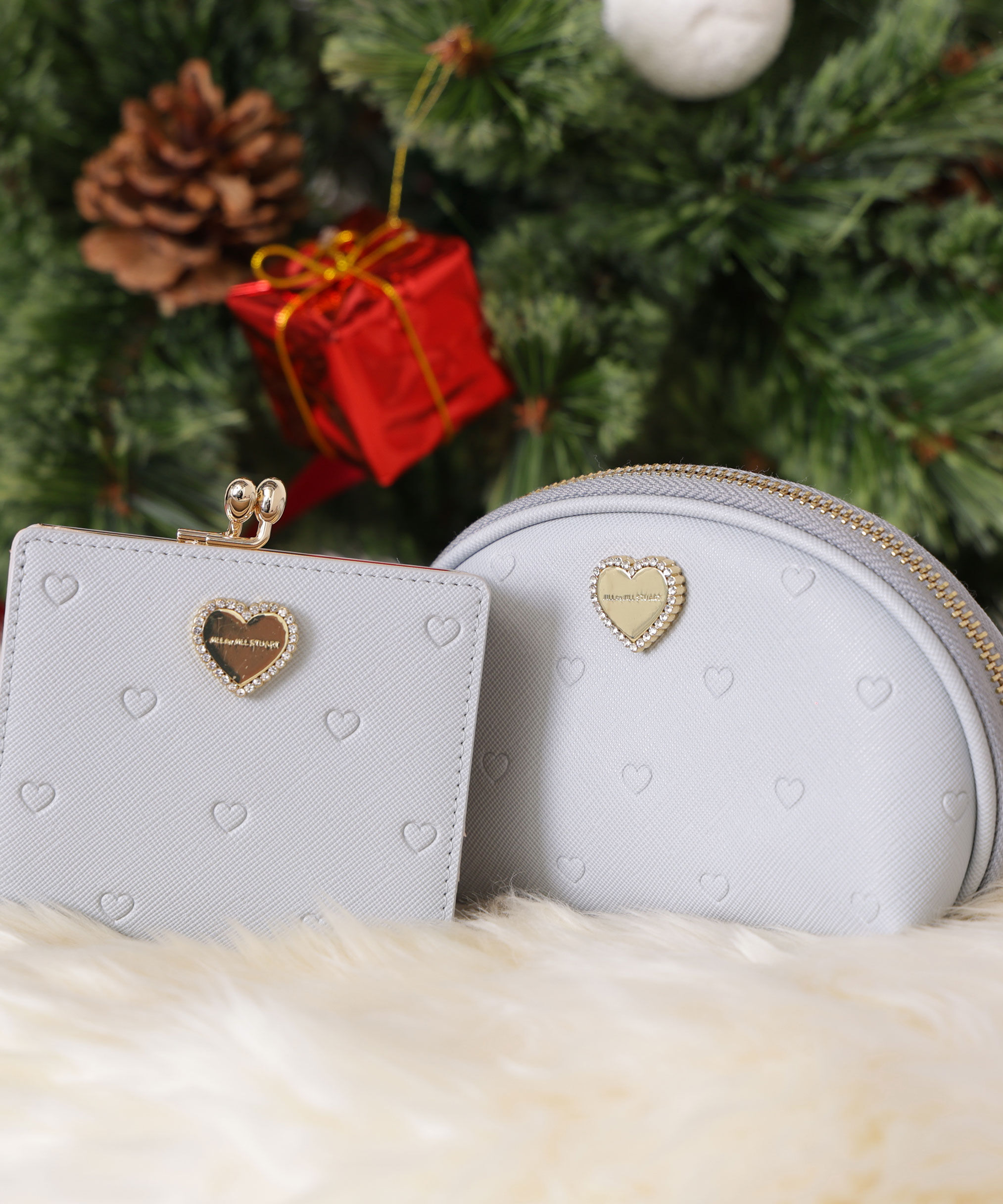  「エンボスハートポーチ」|財布|