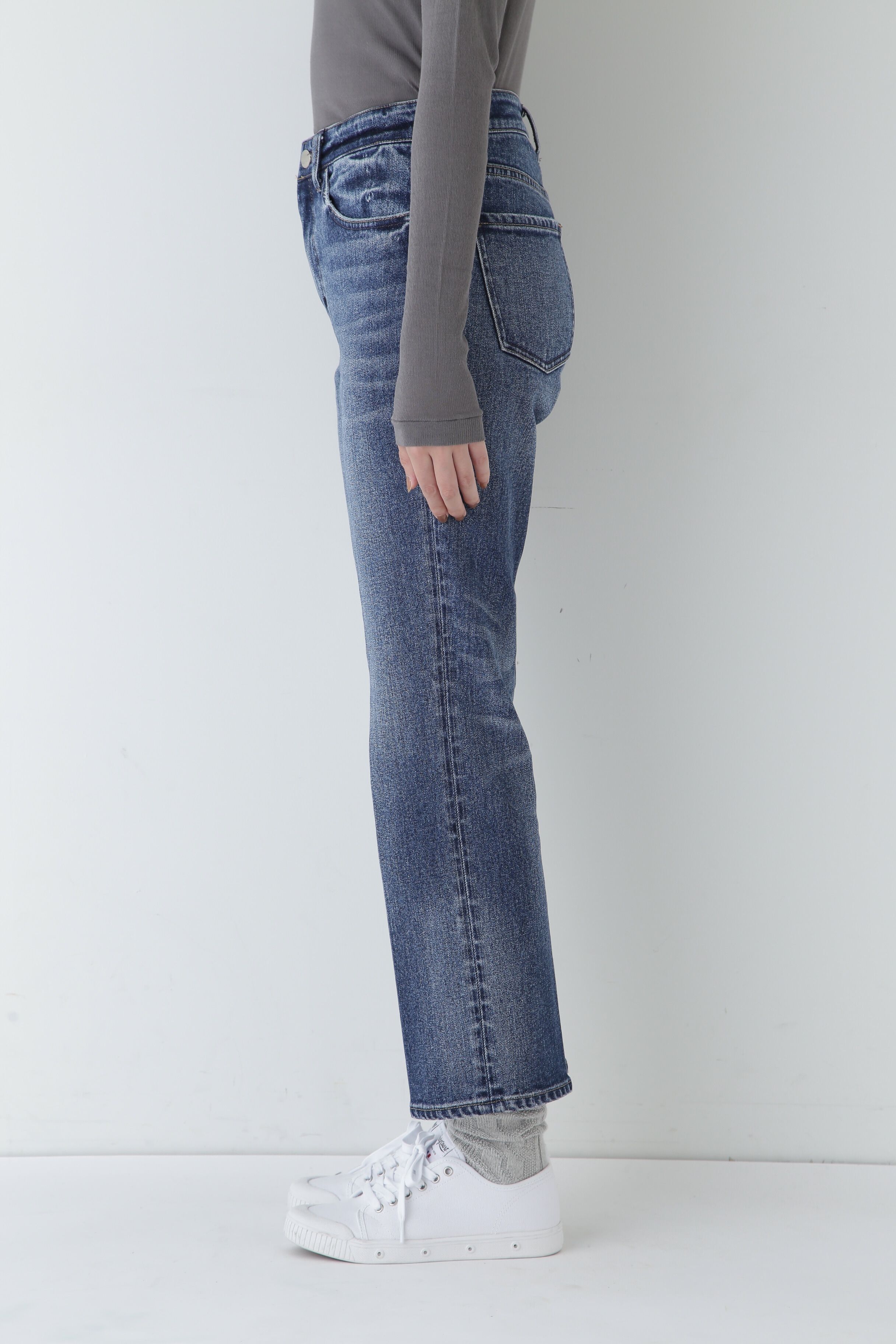  「ストレートデニム」|その他|