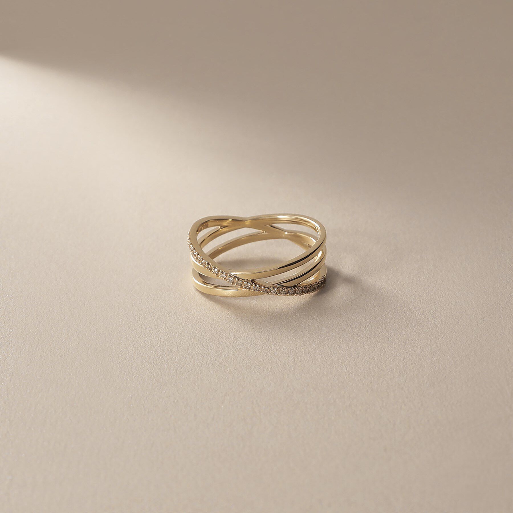 COCOSHNIK「K10ダイヤモンド Xリング」|リング|