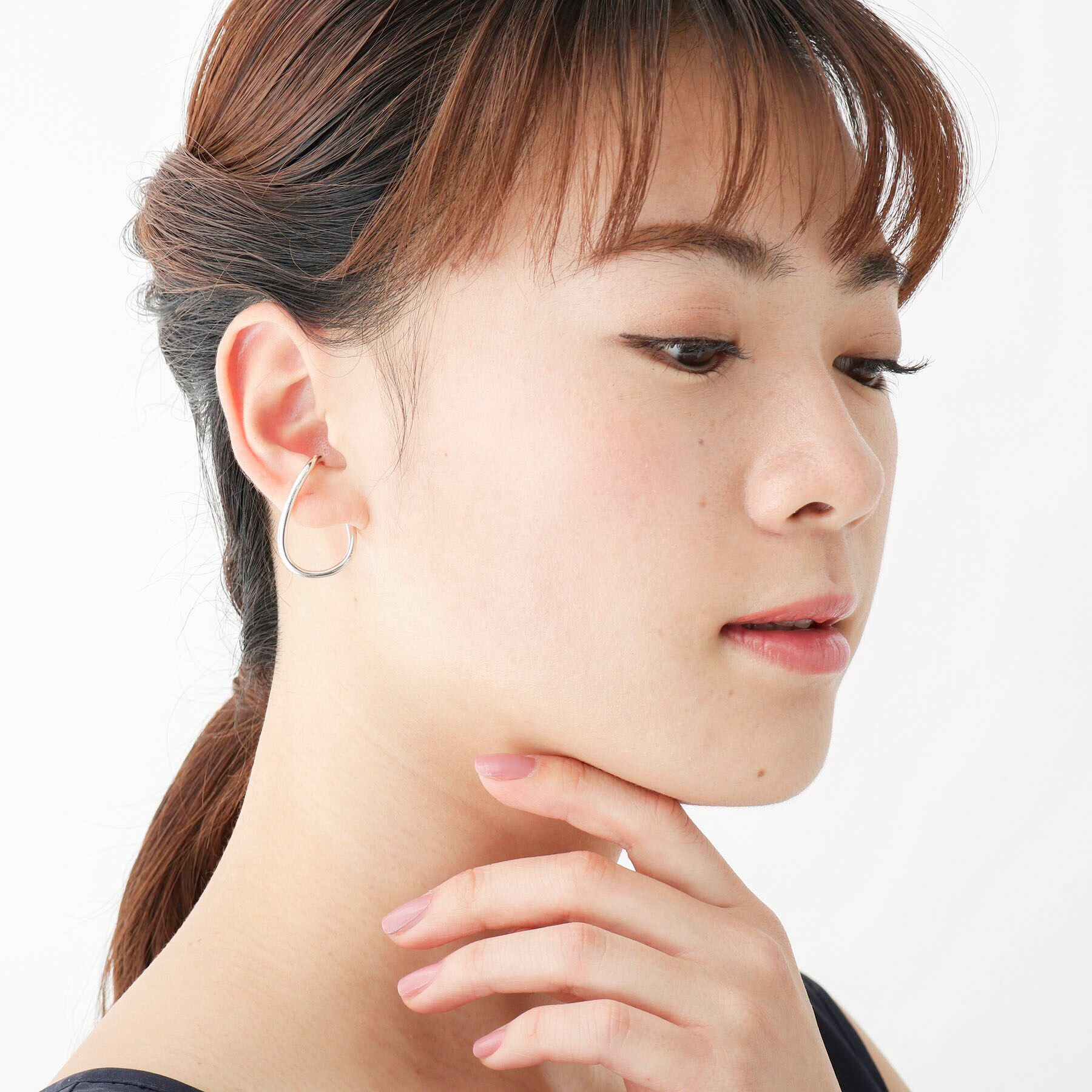 COCOSHNIK「シルバー ラップイヤーカフ（右耳用）」|イヤリング|