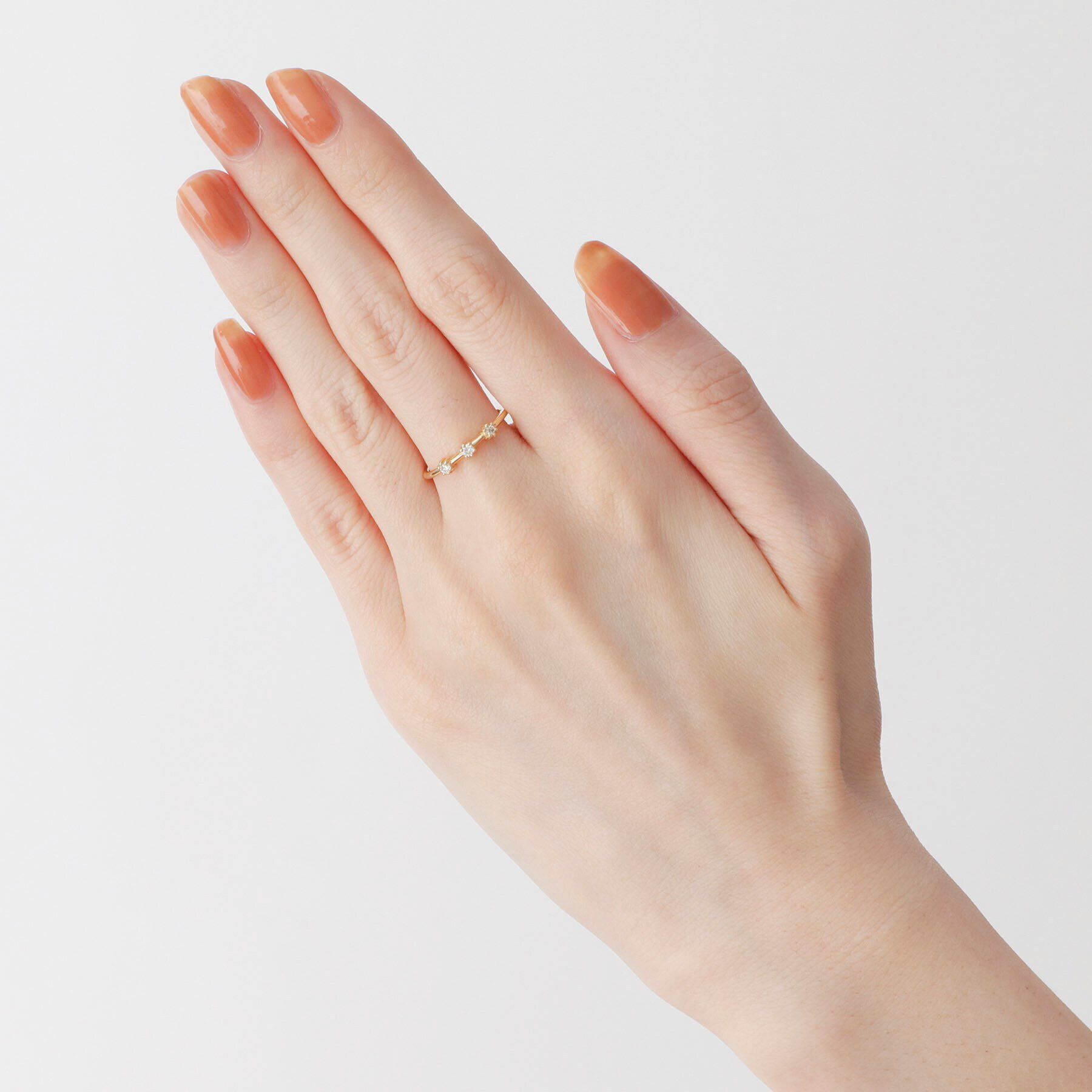 COCOSHNIK「K18ダイヤモンド 爪留め3石 リング」|リング|