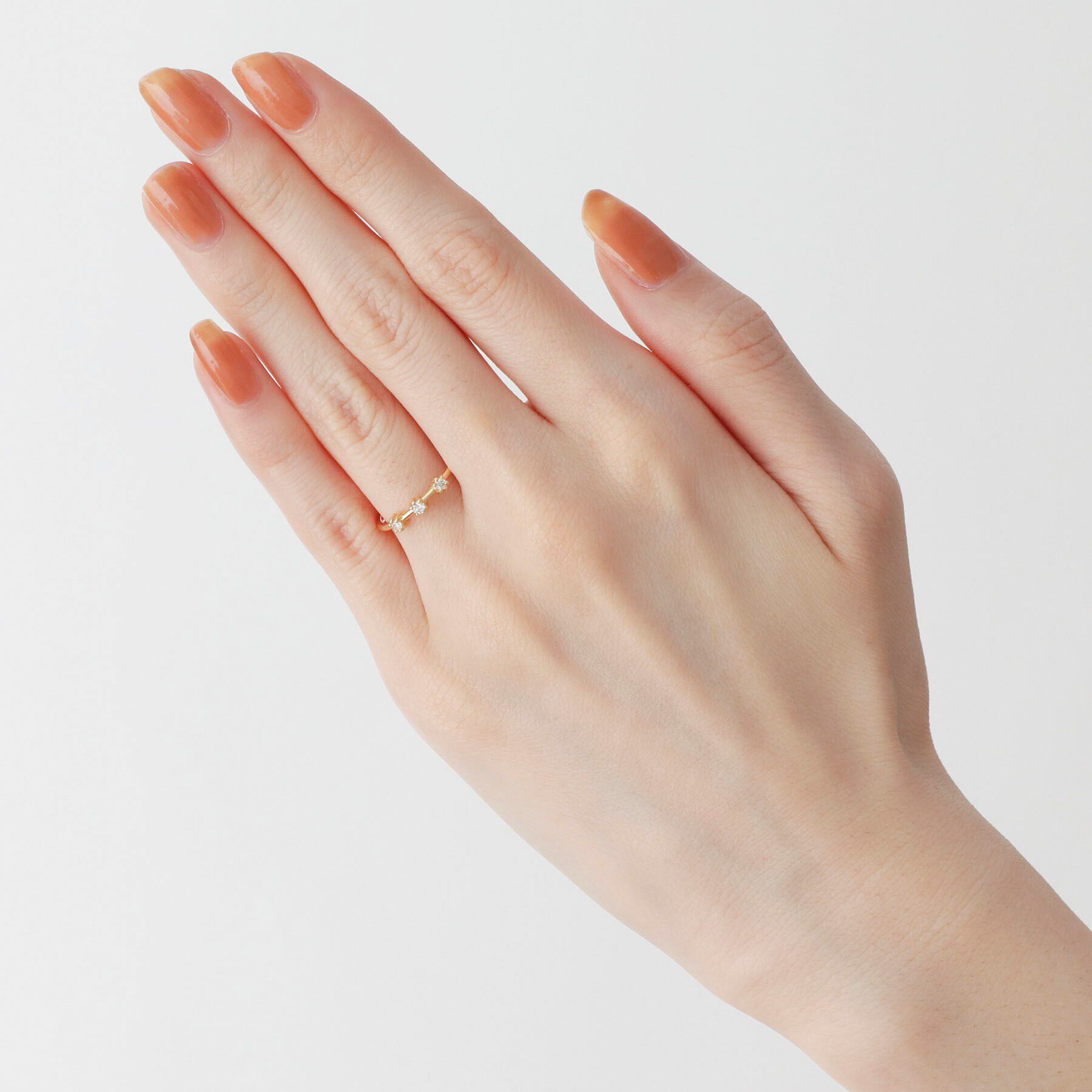 COCOSHNIK「K18ダイヤモンド 爪留め3石 リング」|リング|