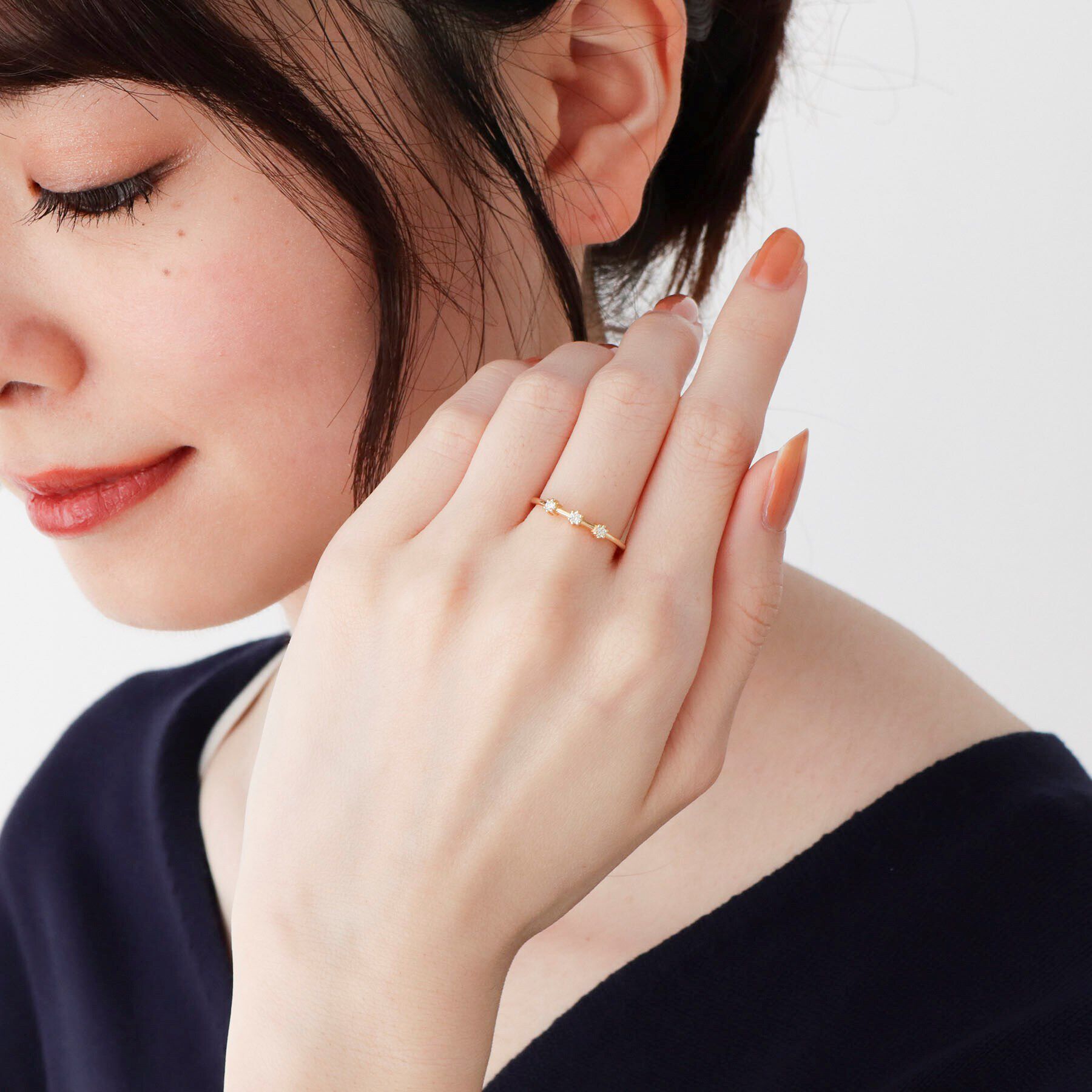 COCOSHNIK「K18ダイヤモンド 爪留め3石 リング」|リング|