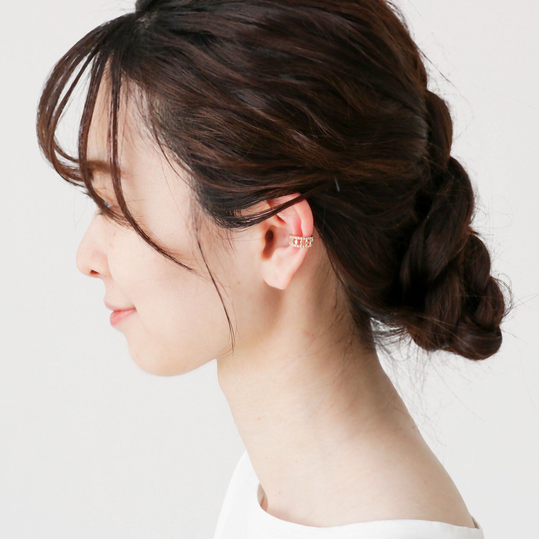 COCOSHNIK「K10切子&times;ミル イヤーカフ」|イヤリング|