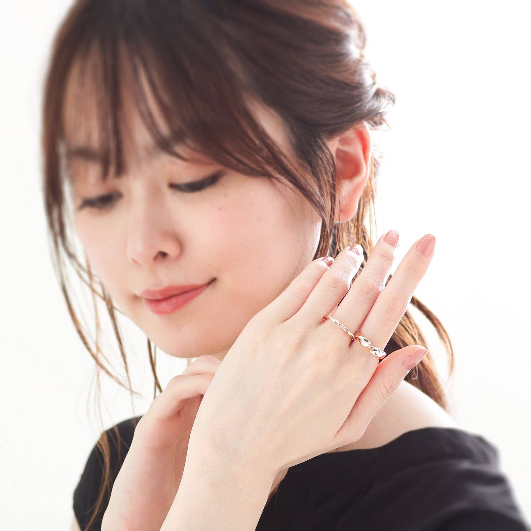 COCOSHNIK「K10ツイスト リング」|リング|