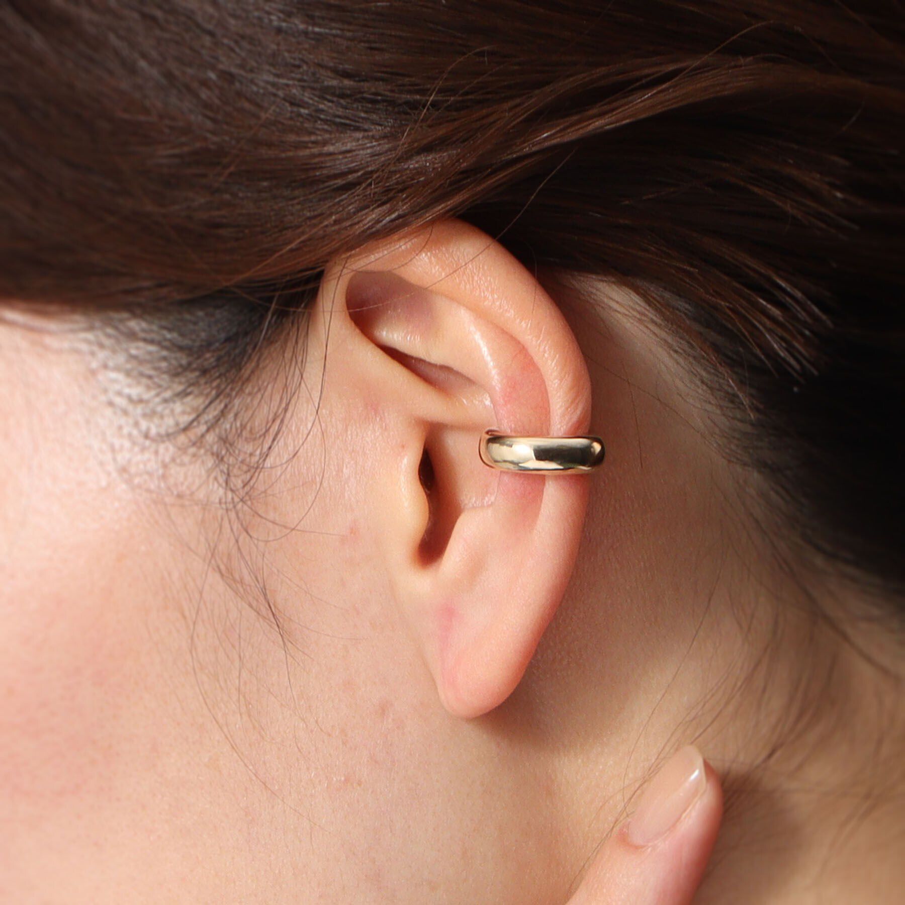 COCOSHNIK「K10丸線ボリューム イヤーカフ小」|イヤリング|