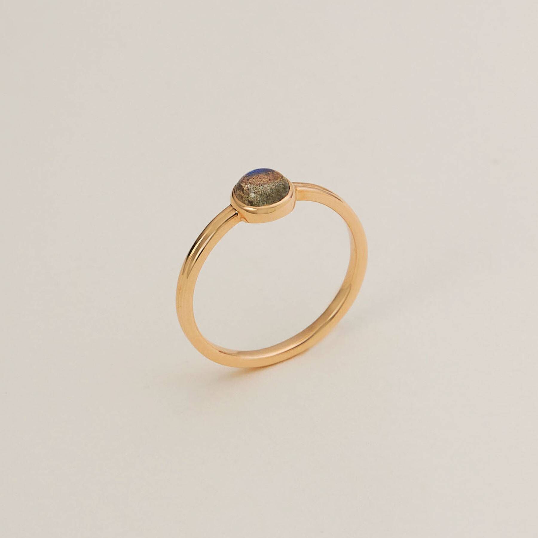 COCOSHNIK「K10ラブラドライト ラウンドカボション リング」|リング|