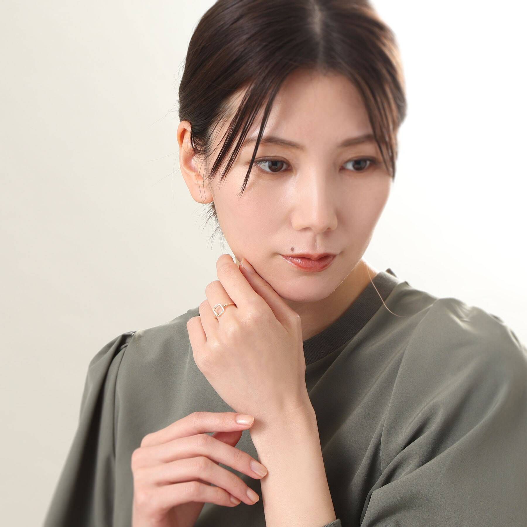 COCOSHNIK「K10スクエアシェイプ オープンリング」|リング|