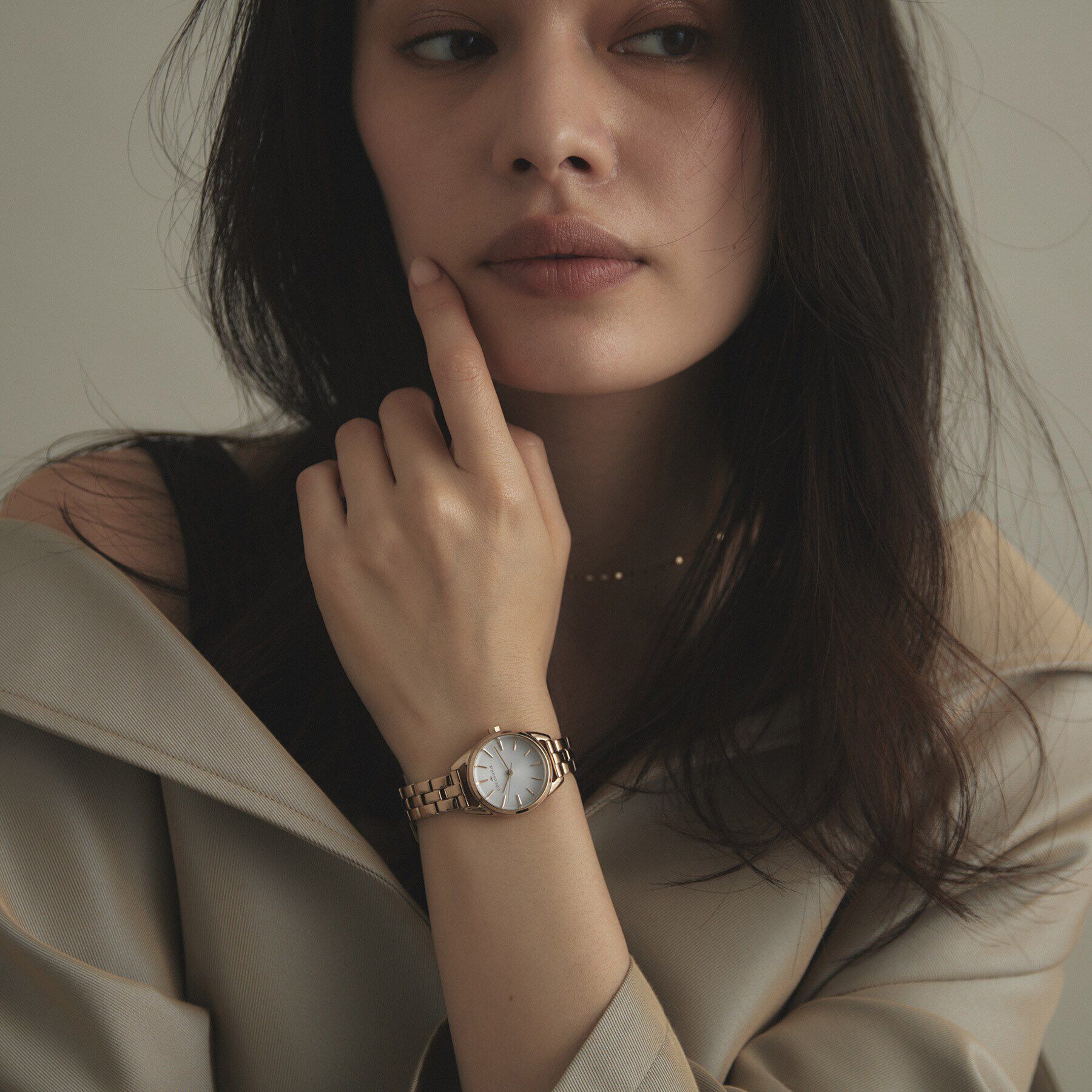 COCOSHNIK「RGラウンド ブレスレットウォッチ（ホワイト旭光）」|腕時計|