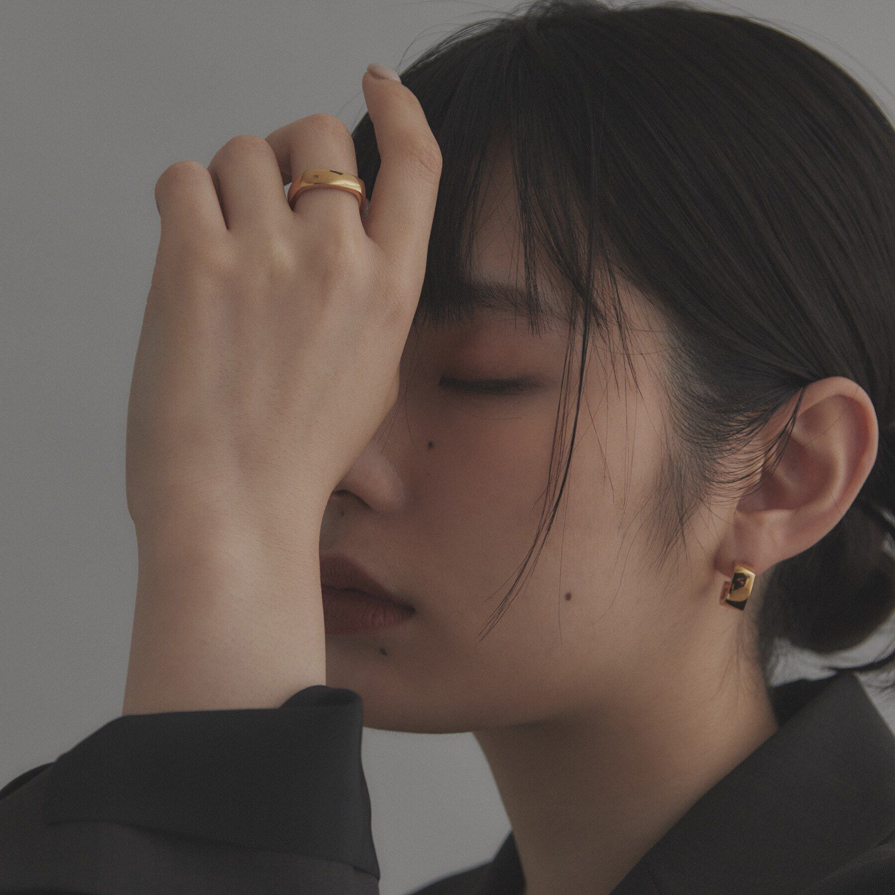 COCOSHNIK ONKITSCH「シルバー ツイストスクエア リングS GP」|リング|