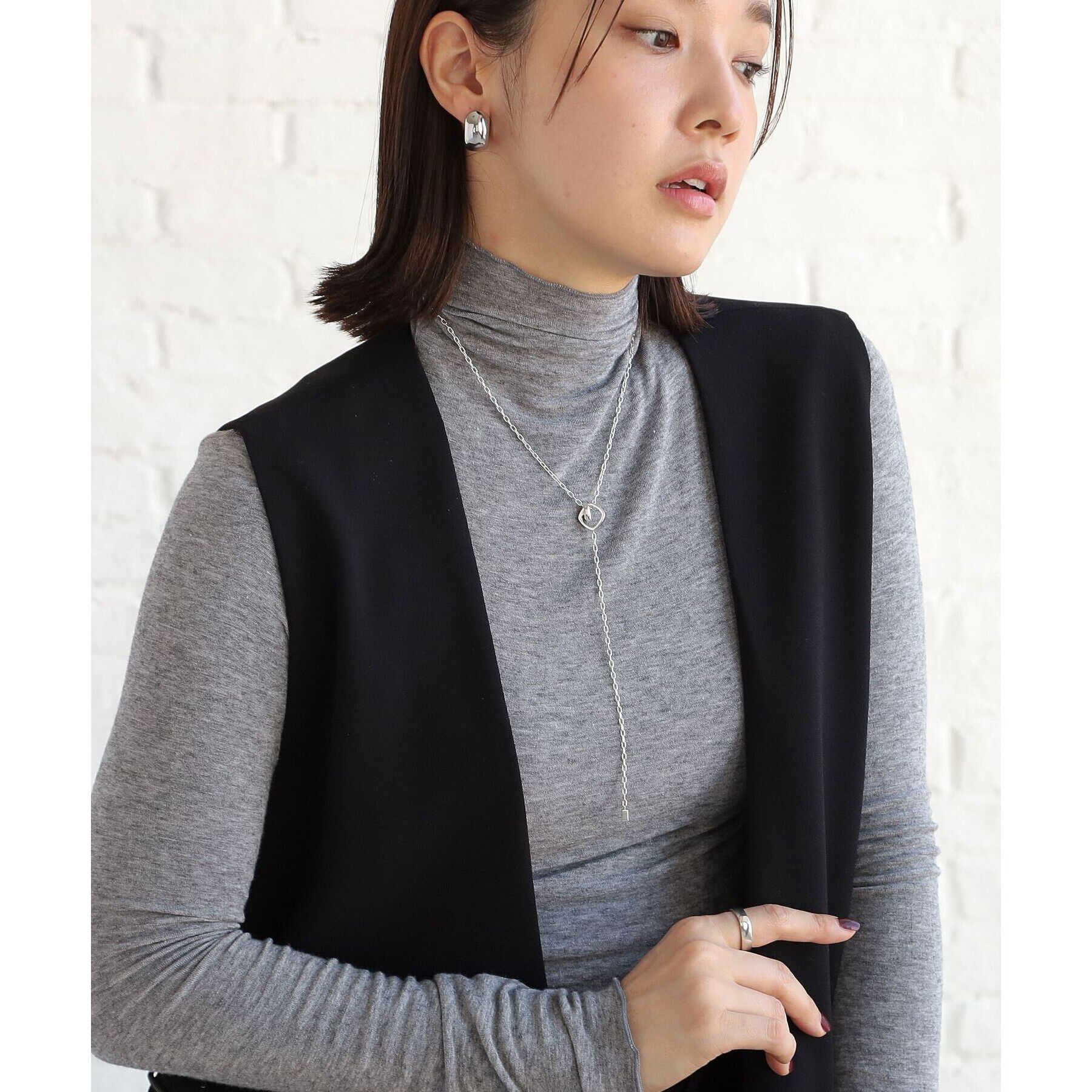 COCOSHNIK ONKITSCH「シルバー ツイストスクエア リングS」|リング|